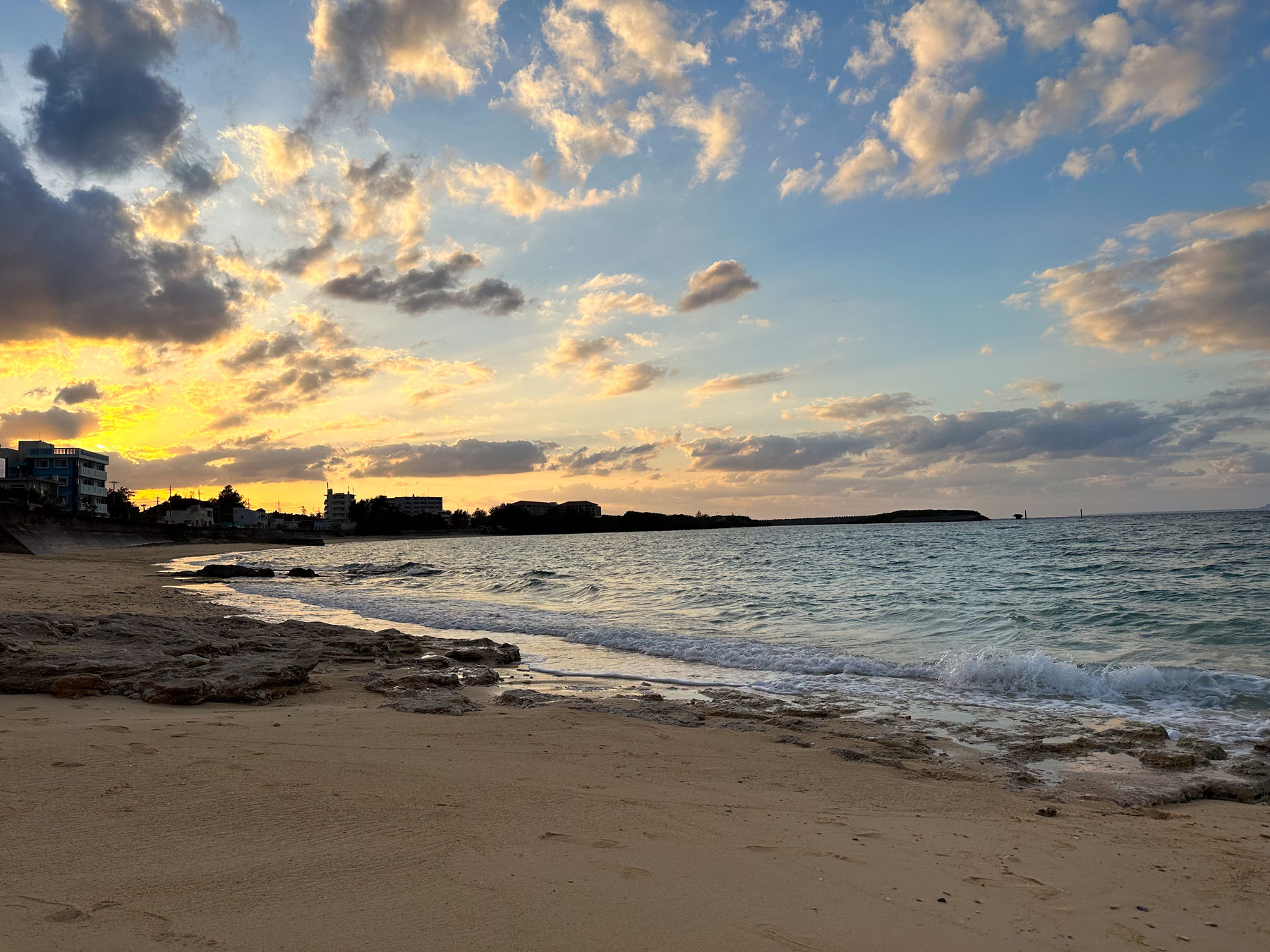 Hane Ame 雨波写真 - Original White sand love in Okinawa 白沙之戀