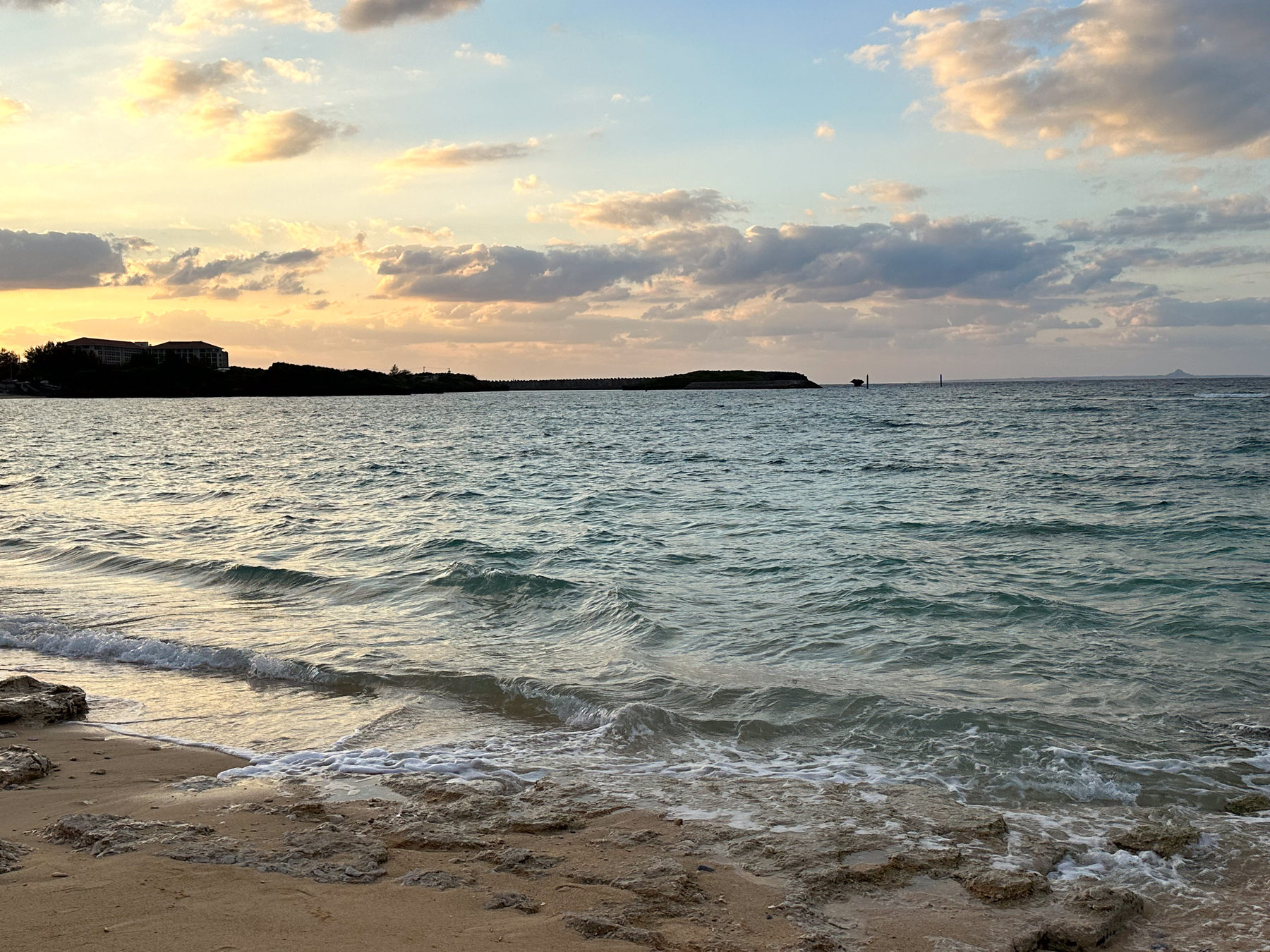 Hane Ame 雨波写真 - Original White sand love in Okinawa 白沙之戀