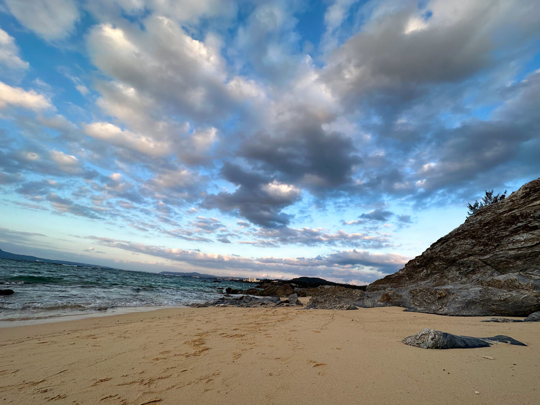Hane Ame 雨波写真 - Original White sand love in Okinawa 白沙之戀