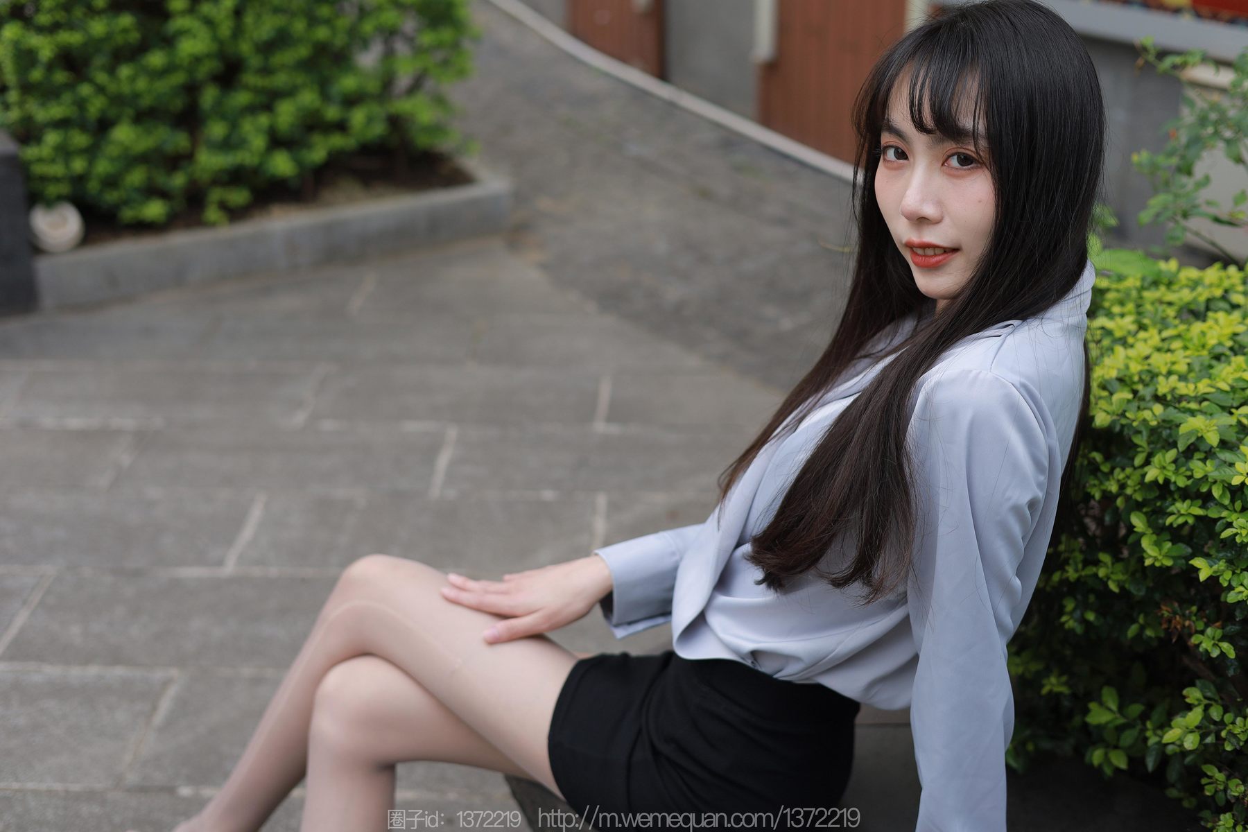 IESS异思趣向 - 模特：团团 《楼梯上的美人》