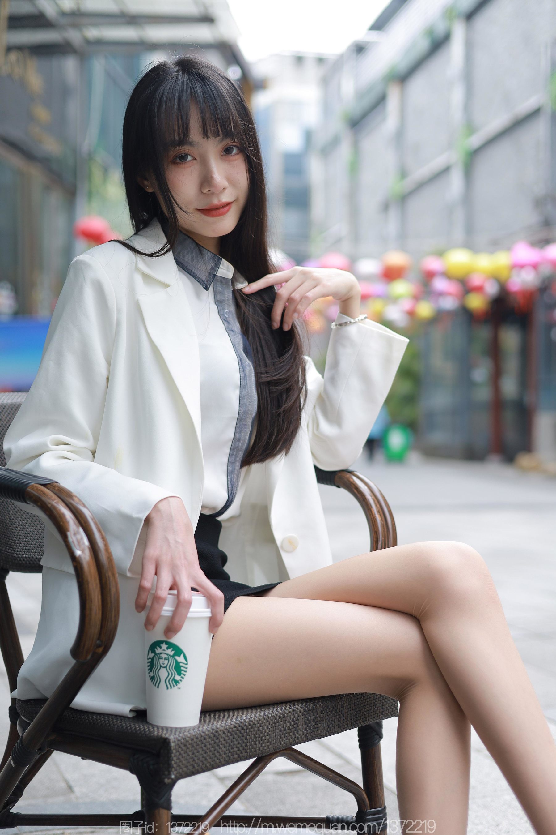 IESS异思趣向 - 模特：团团 《街拍OL美女》