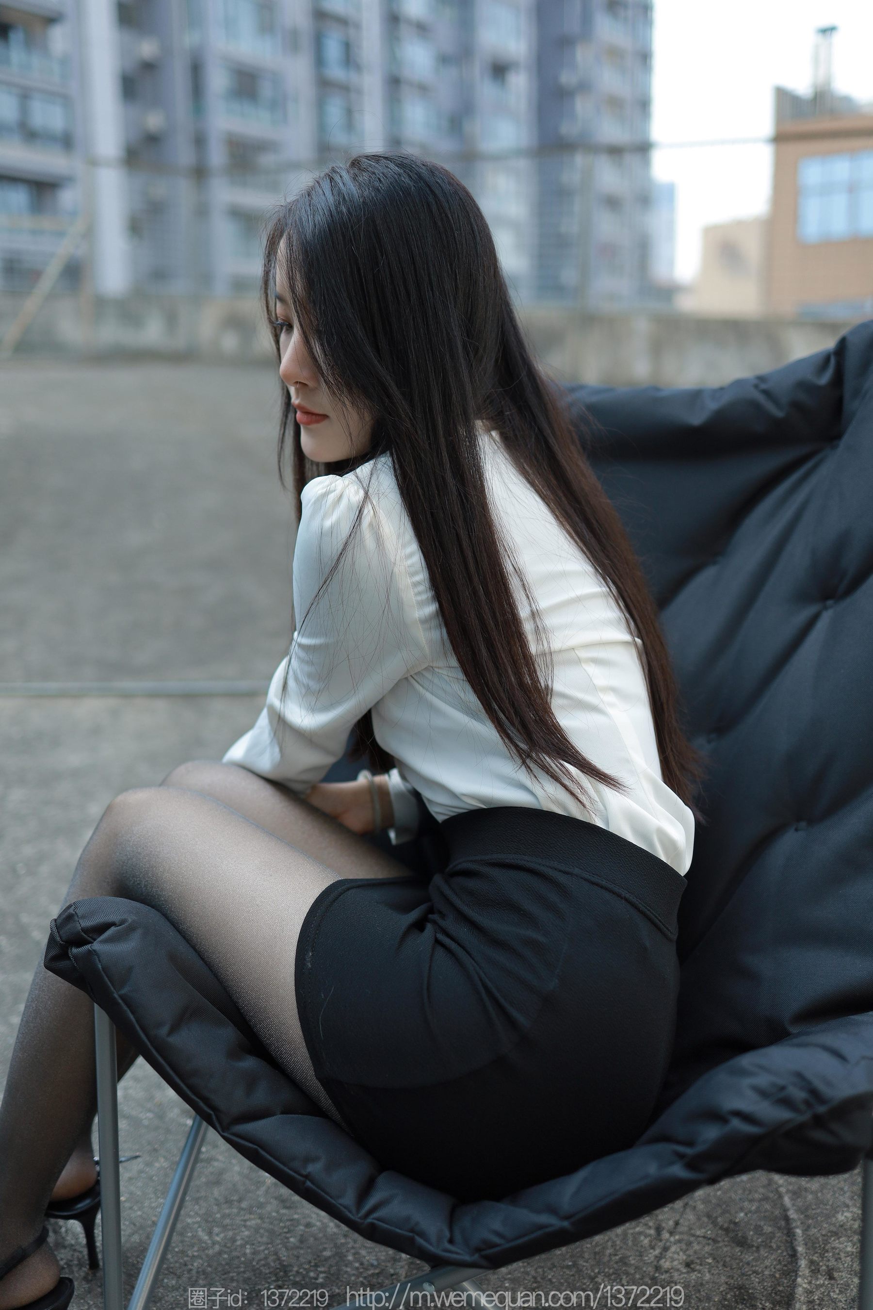 IESS异思趣向 - 模特：婉萍 《户外OL》