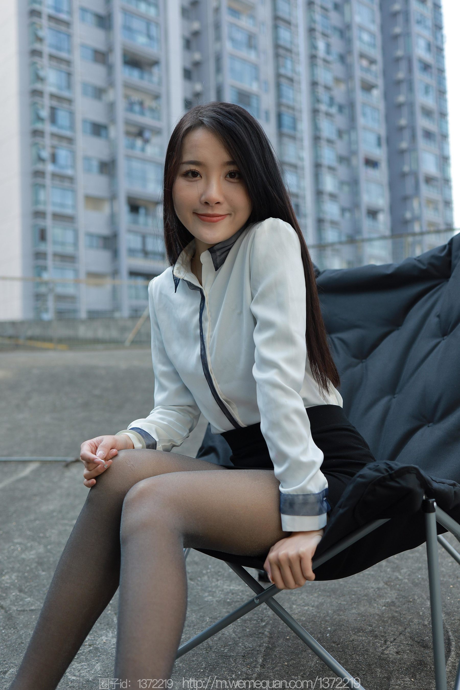 IESS异思趣向 - 模特：婉萍 《户外OL》