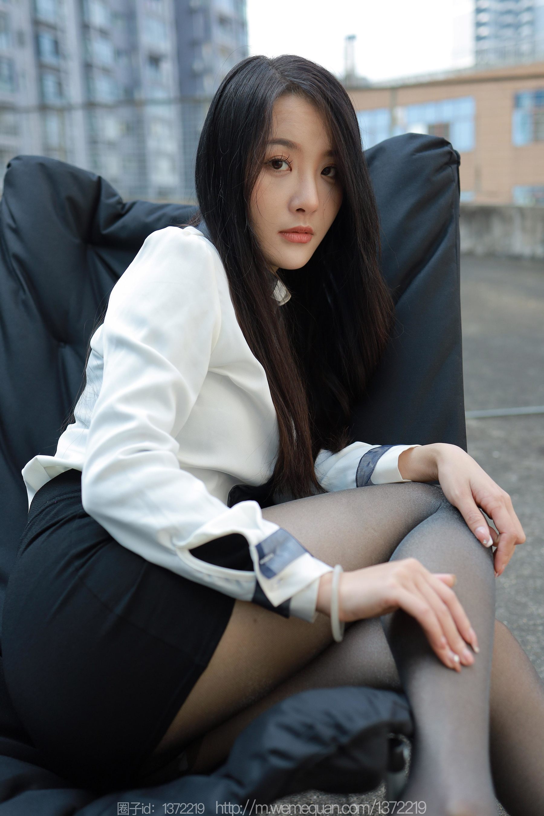 IESS异思趣向 - 模特：婉萍 《户外OL》