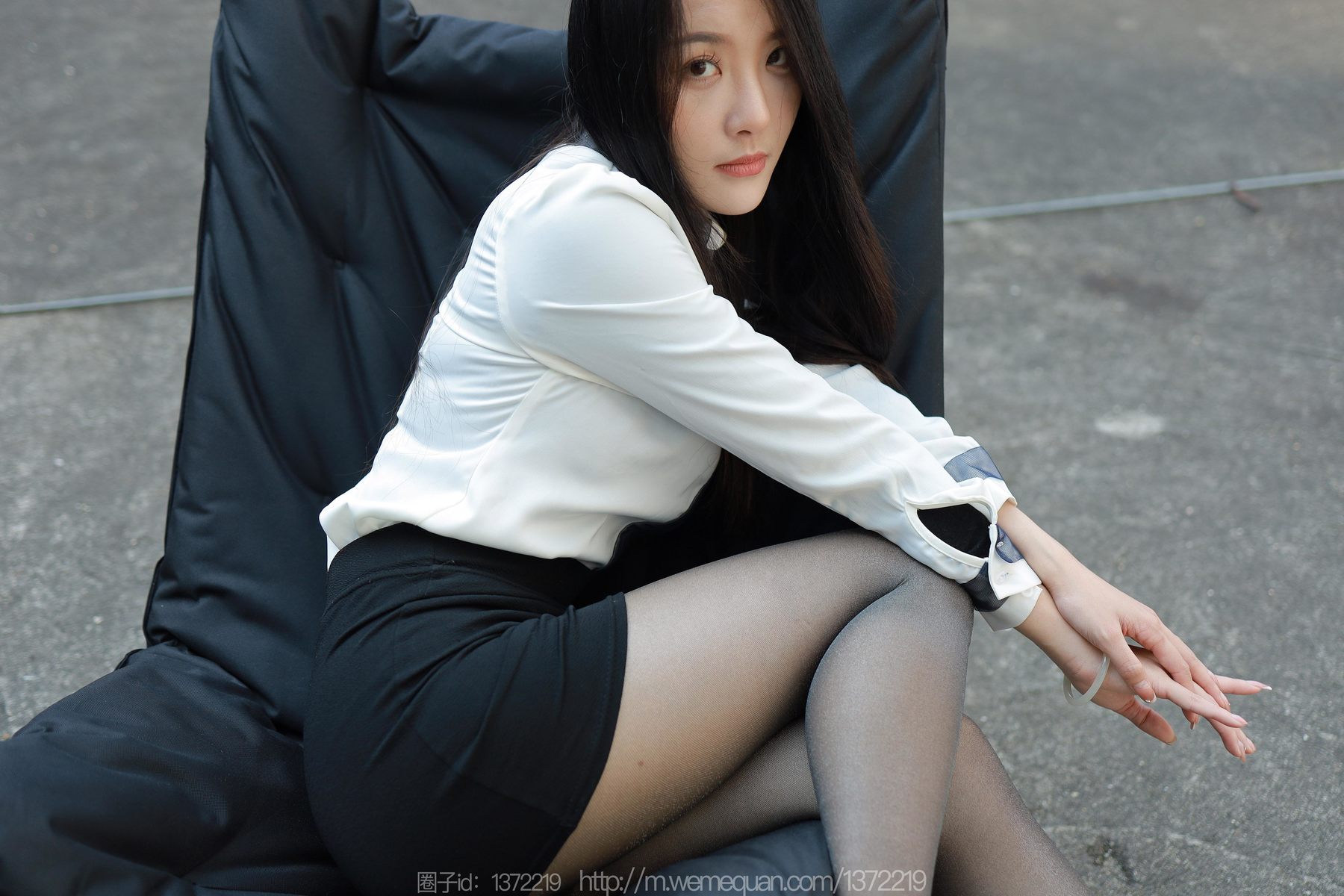 IESS异思趣向 - 模特：婉萍 《户外OL》