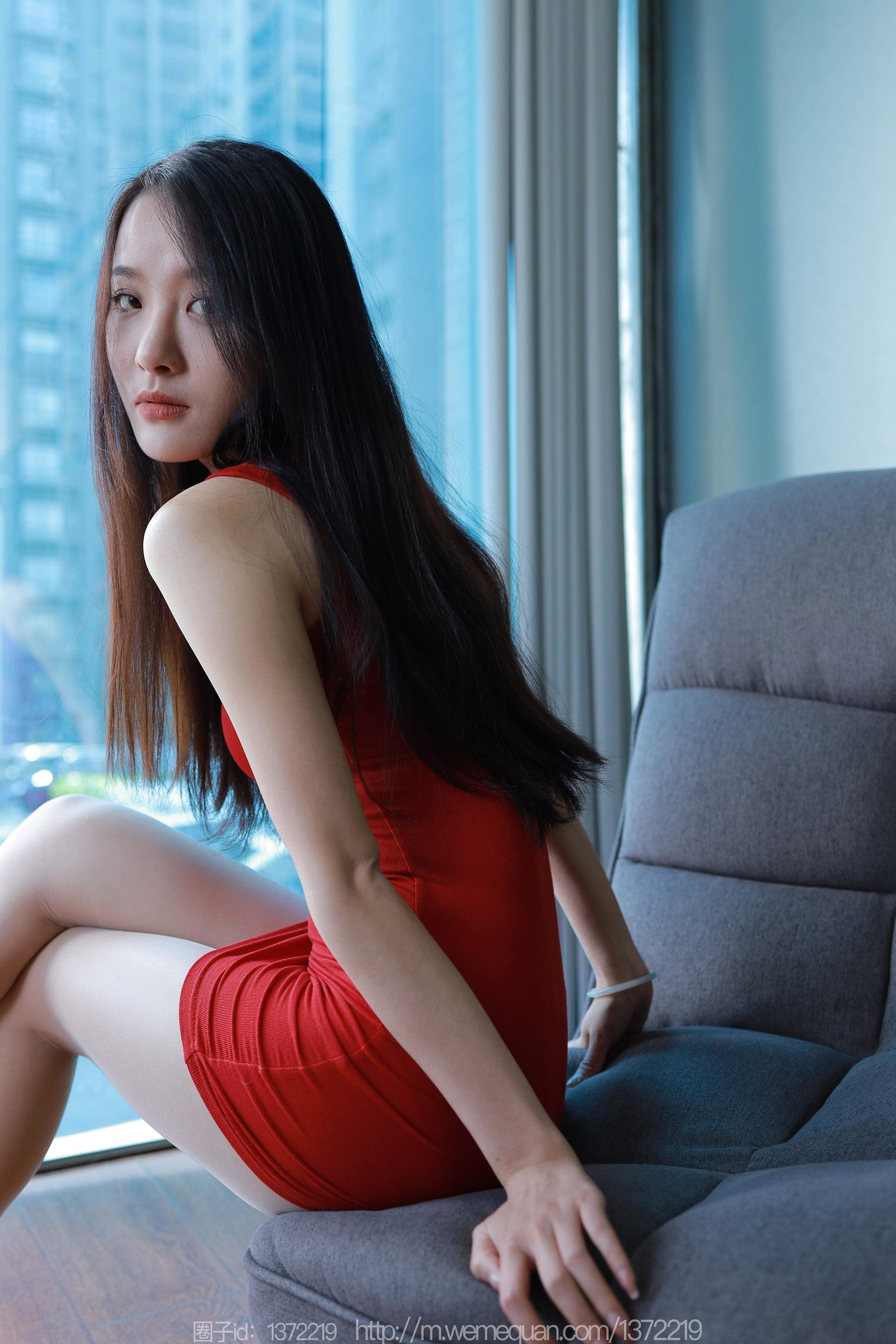 IESS异思趣向 - 模特：婉萍 《红色包臀裙》