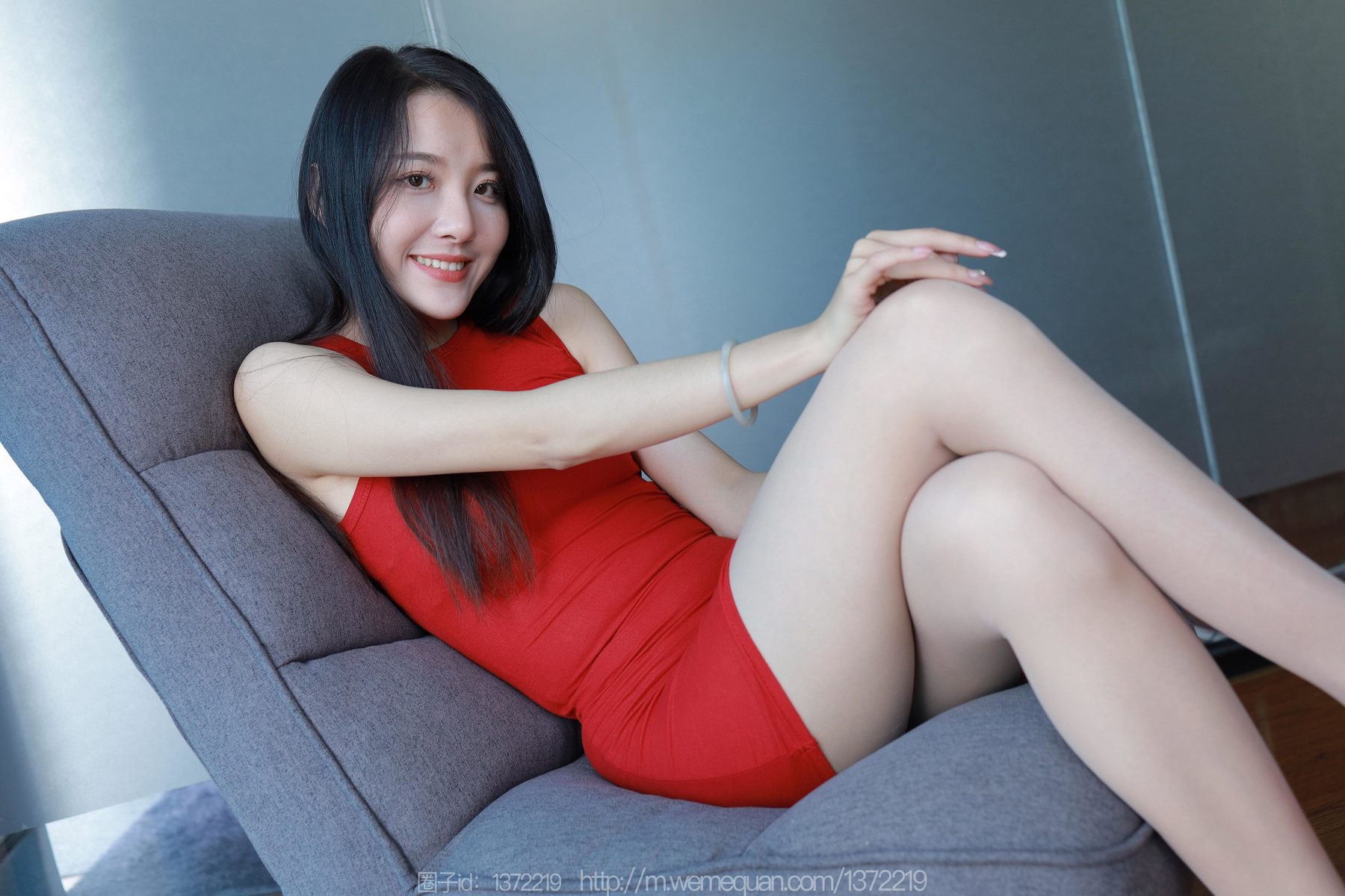 IESS异思趣向 - 模特：婉萍 《红色包臀裙》