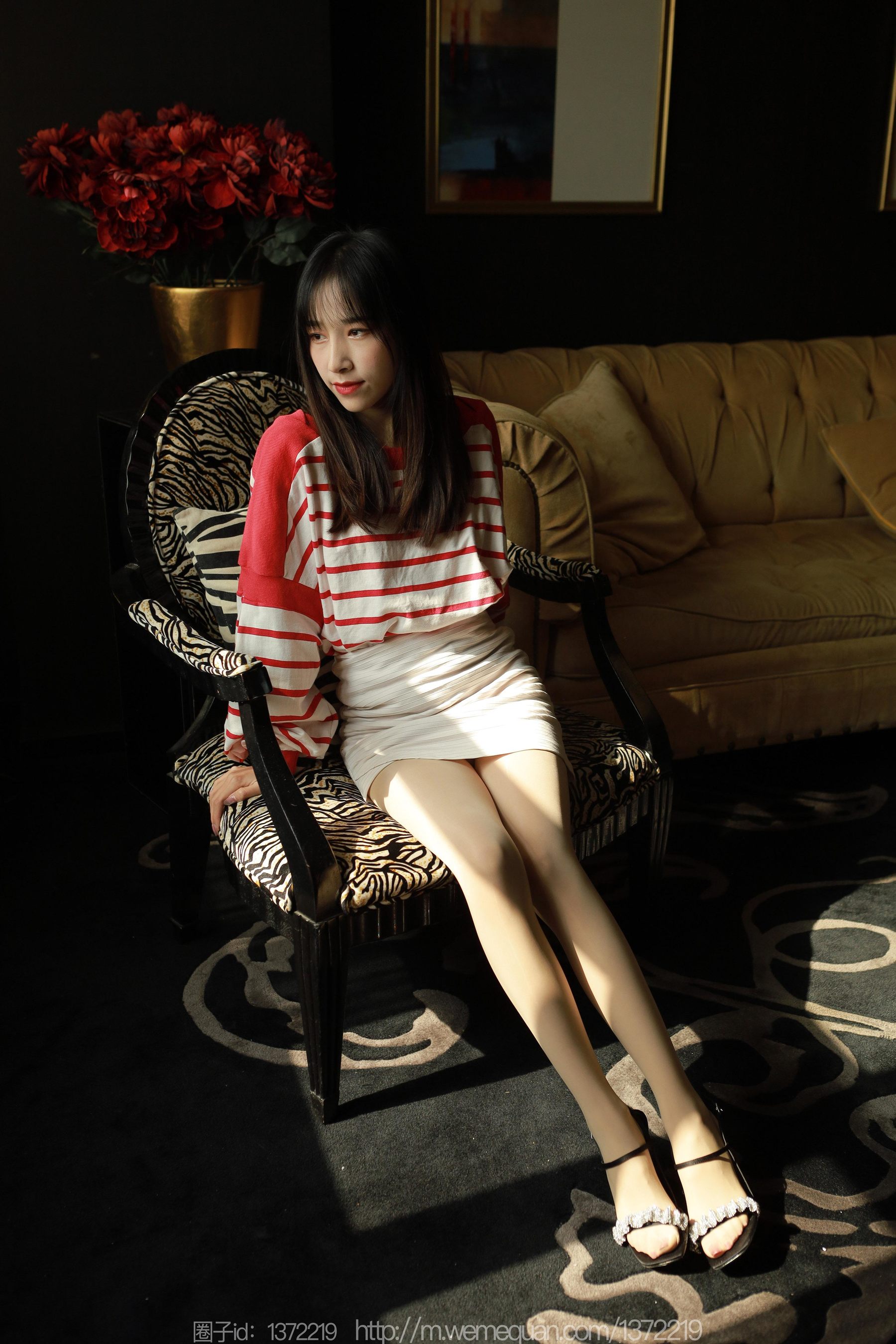 IESS异思趣向 - 模特：美子 《藏在光影里》