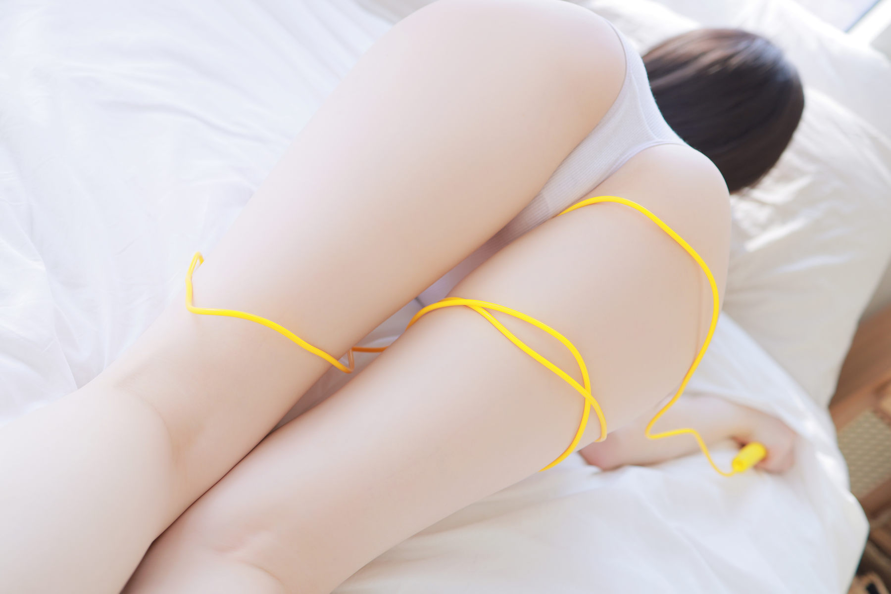 Yeonwoo - Bodysuit