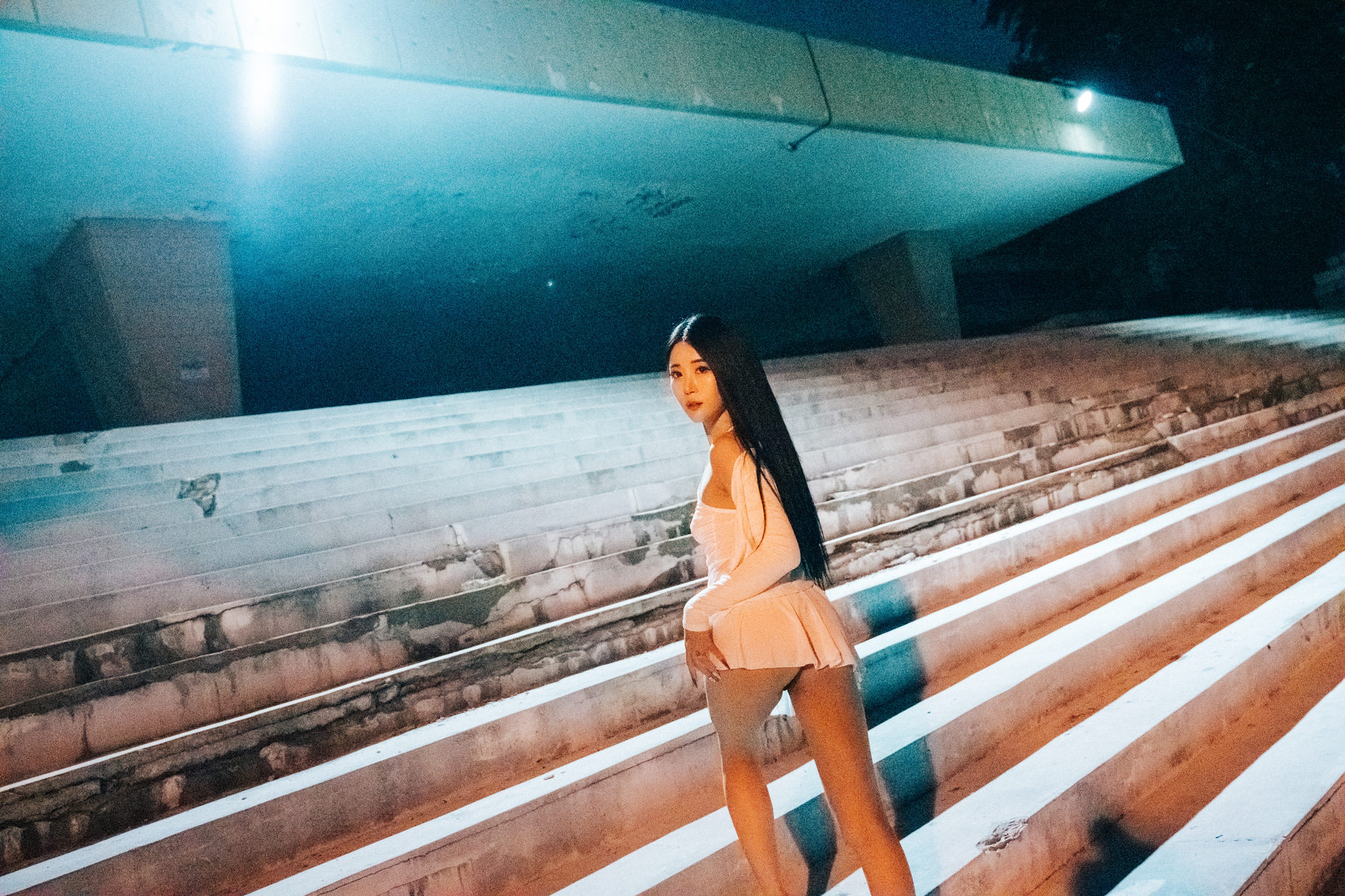 [LOOZY] Bomi - Night Roads