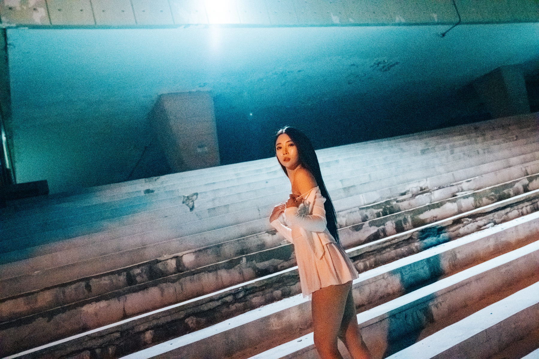 [LOOZY] Bomi - Night Roads