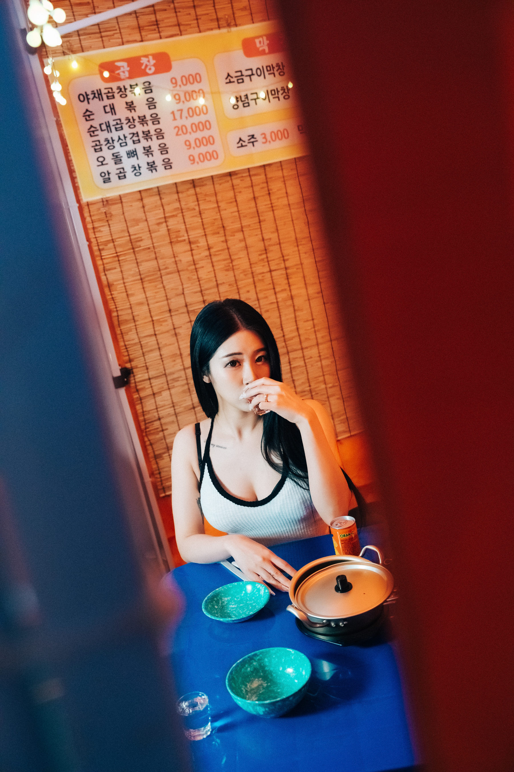 [LOOZY] Bomi - Street Stall