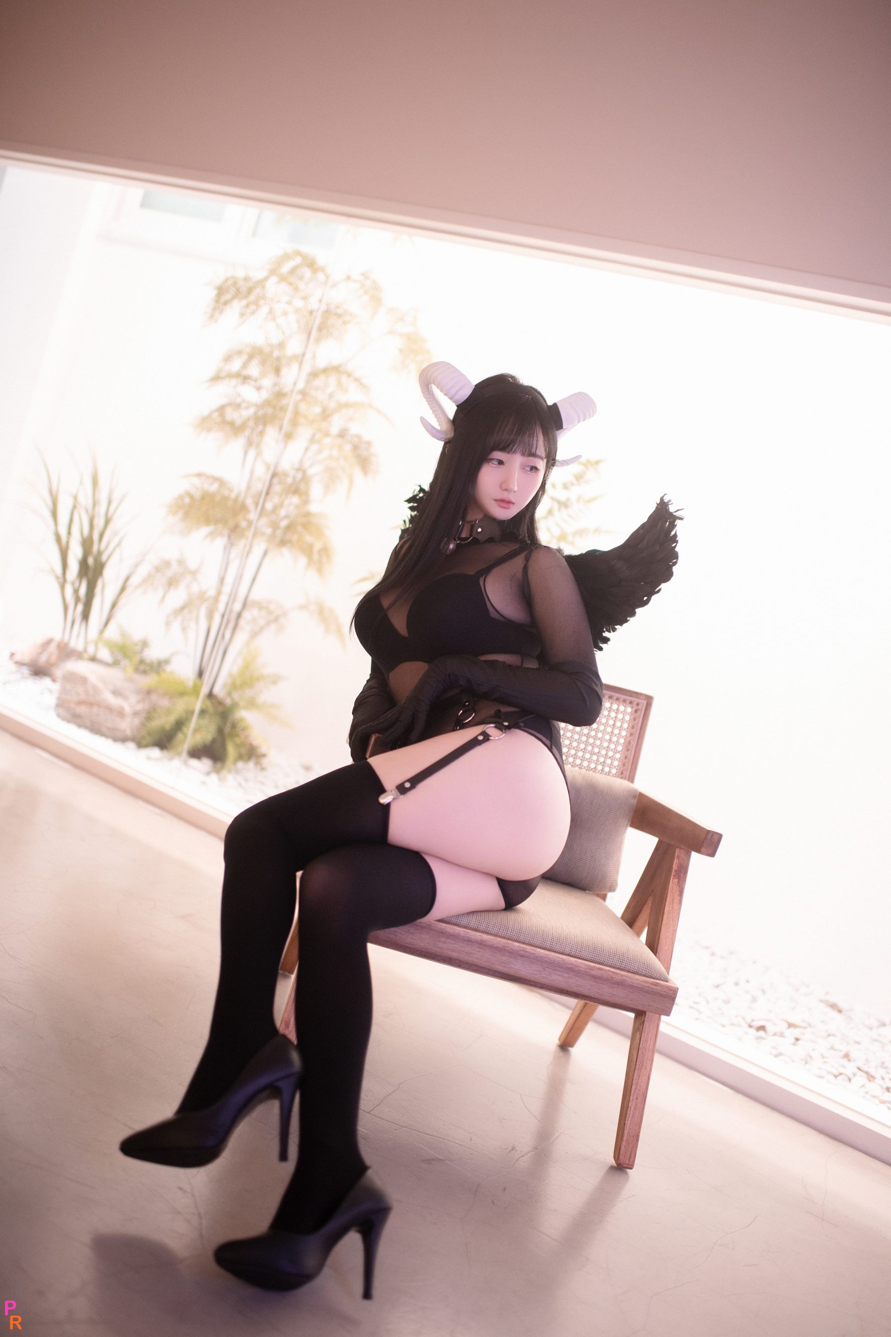 [PINK RIBBON] Jina - Succubus perspective
