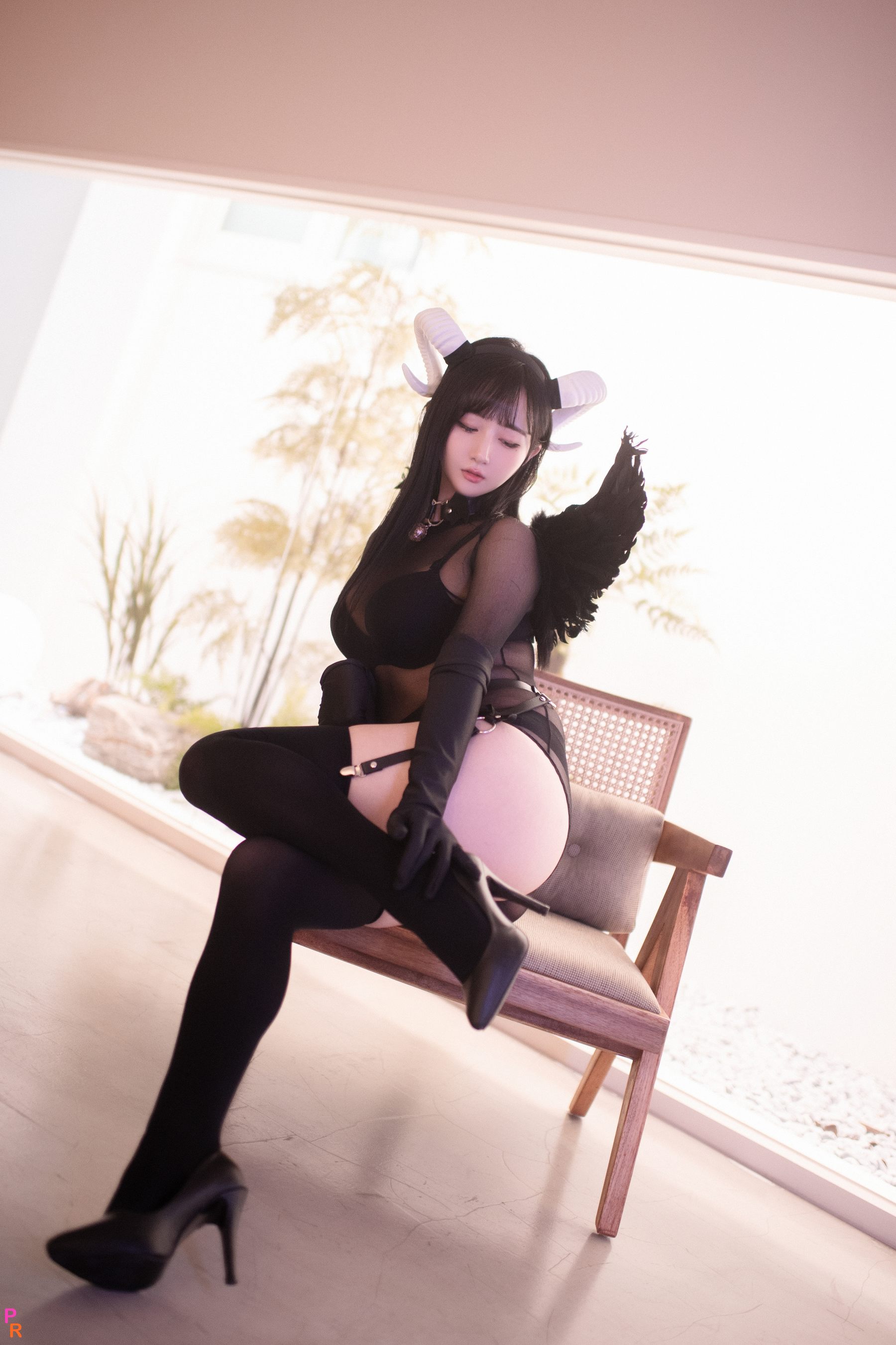 [PINK RIBBON] Jina - Succubus perspective