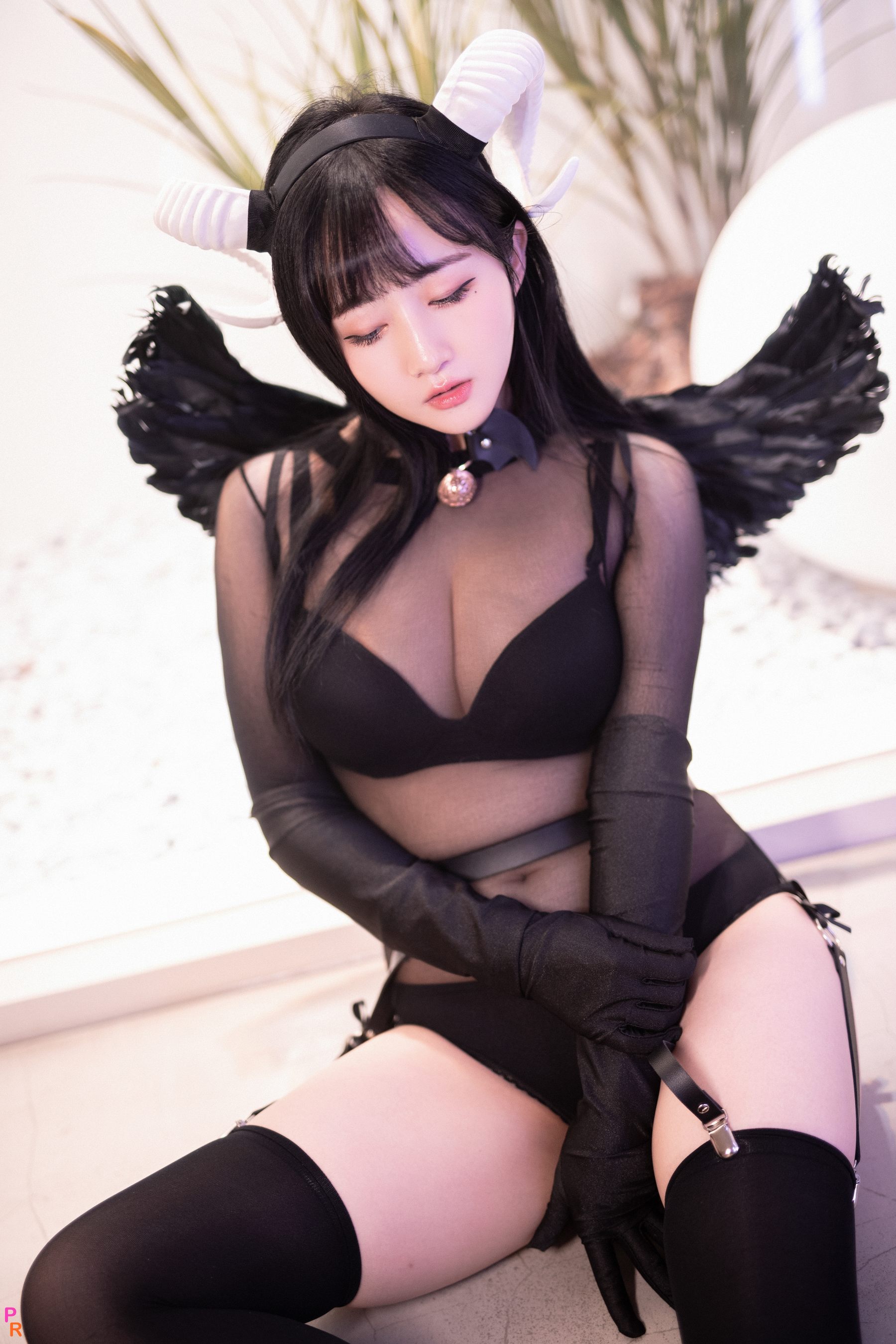 [PINK RIBBON] Jina - Succubus perspective