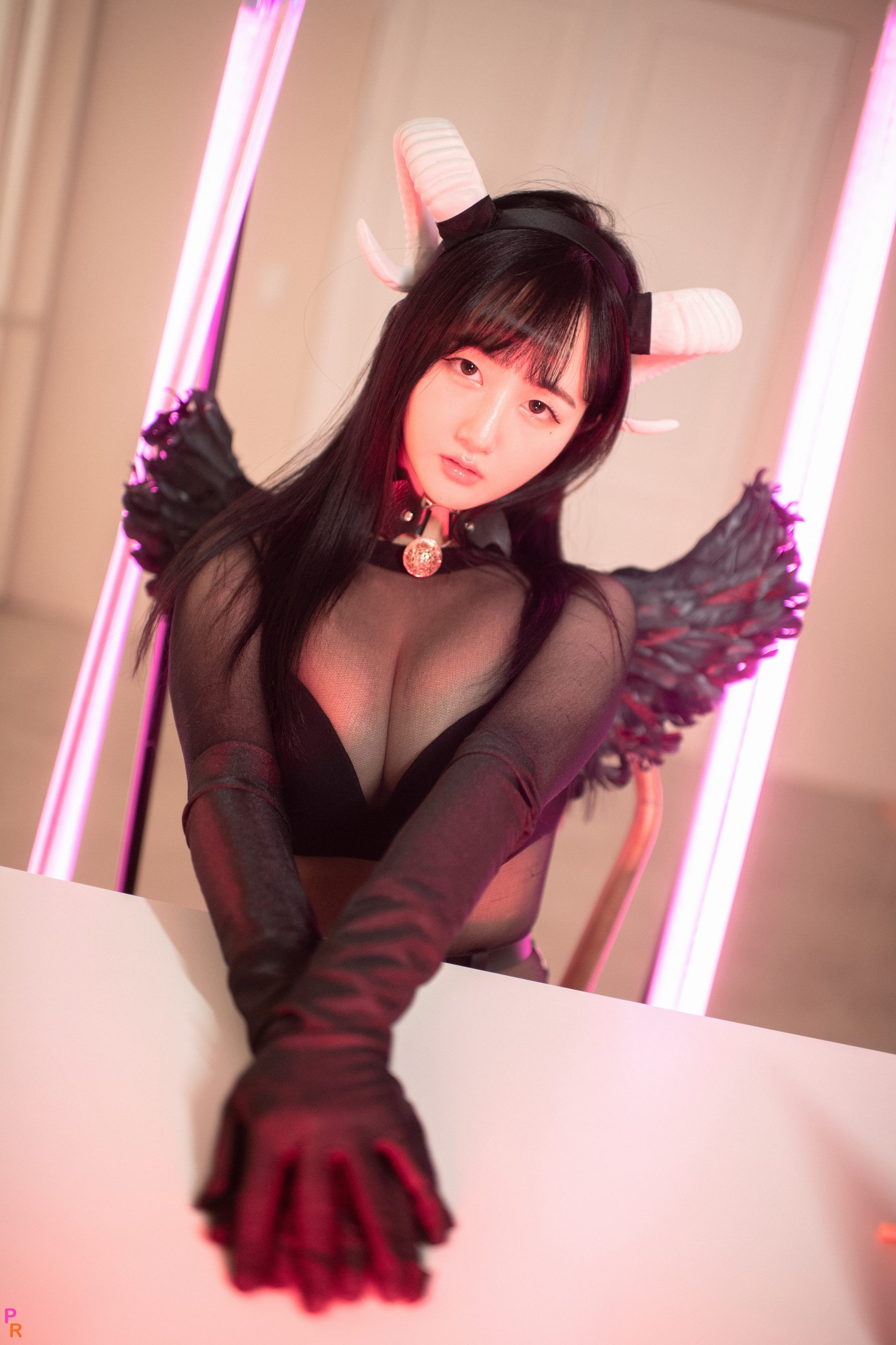 [PINK RIBBON] Jina - Succubus perspective