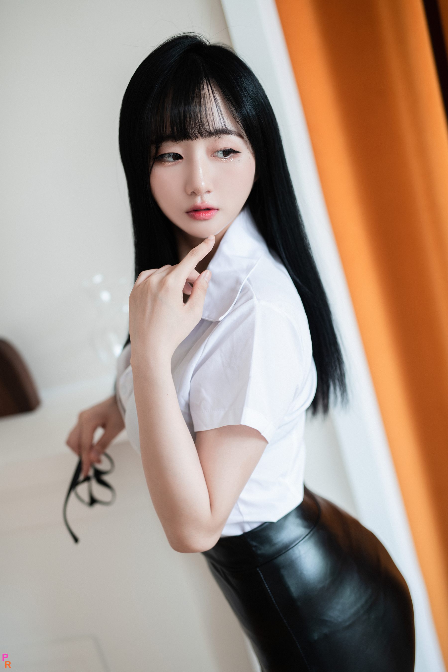 [PINK RIBBON] Jina - Succubus secretary