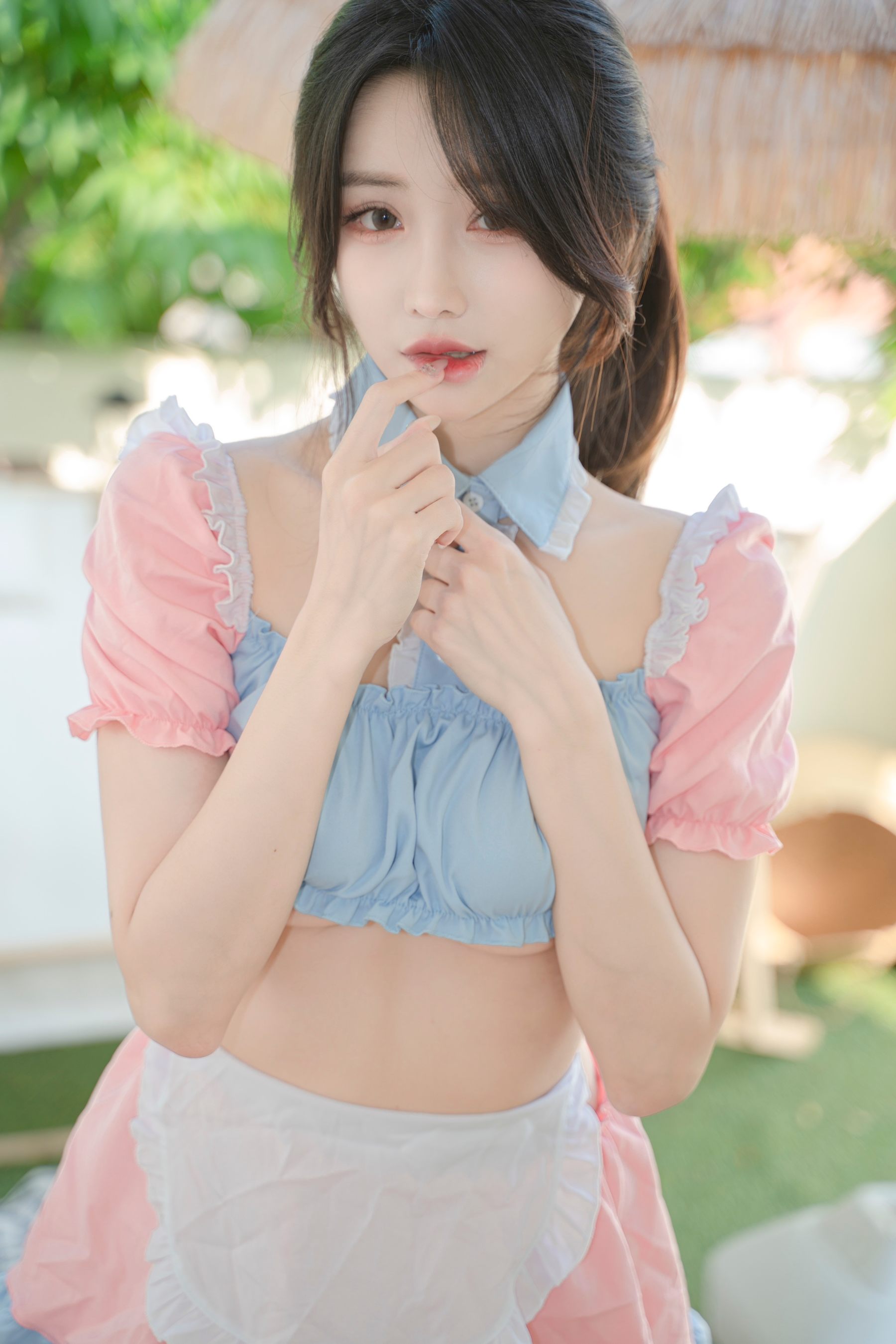 [ROGLE] YeonyuMilk - Vol.01