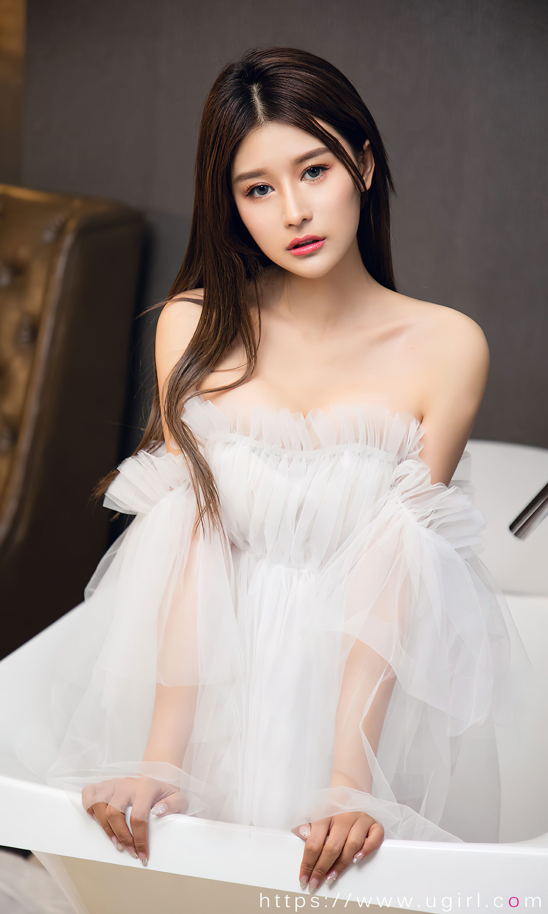 [Ugirls]爱尤物 No.2593 家养小仙女 欣怡