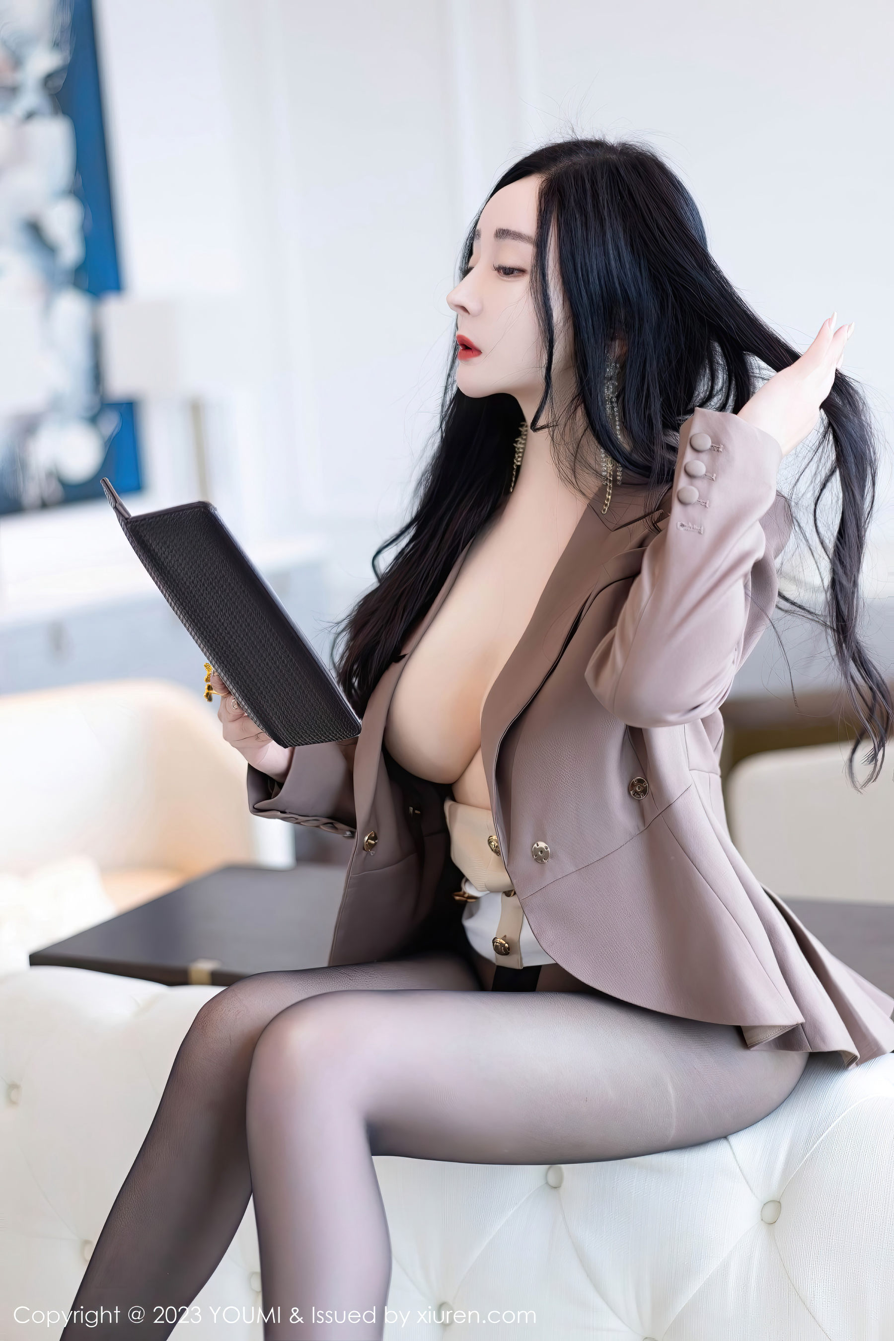 [YouMi]尤蜜荟 2023.06.12 Vol.950 允爾