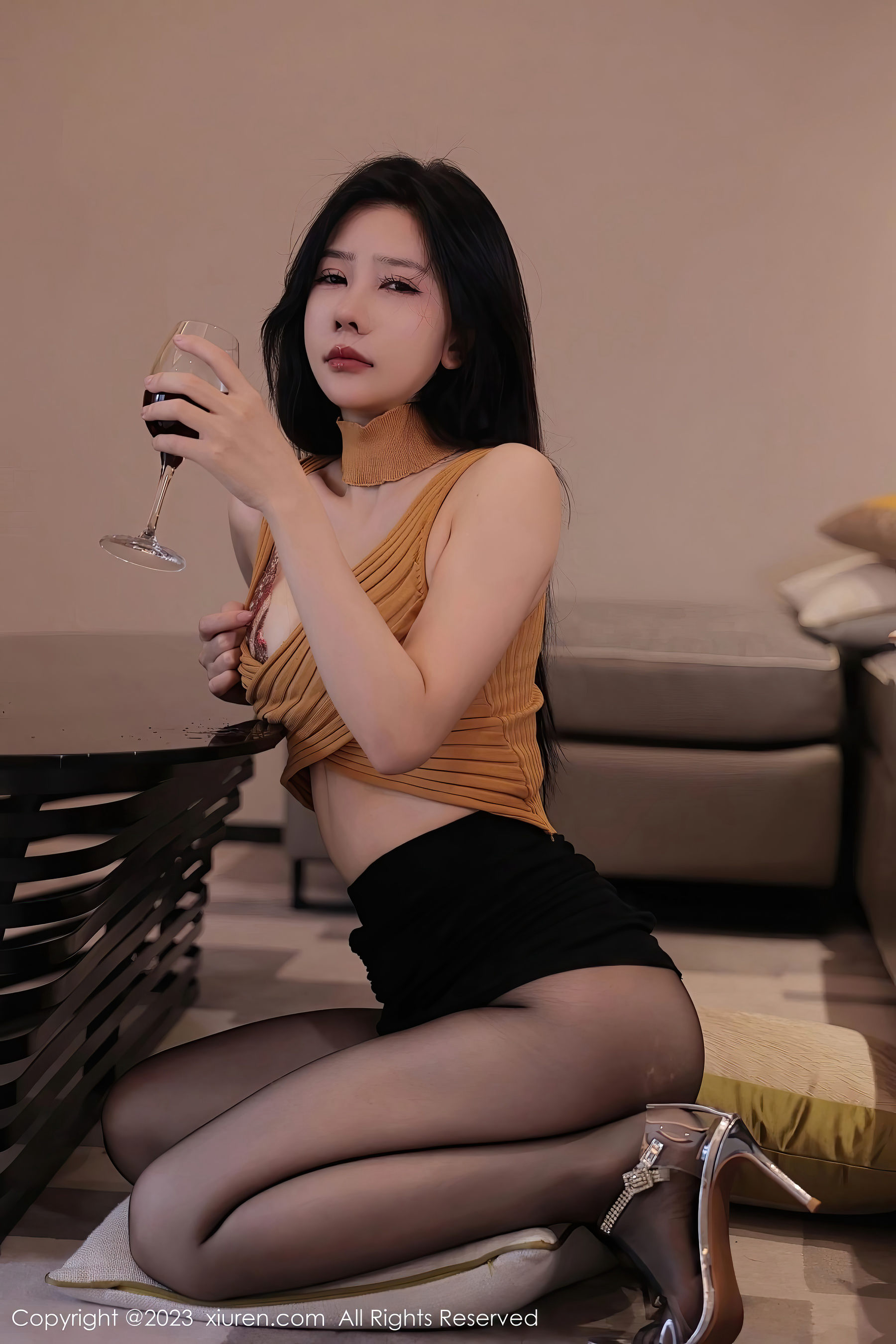[秀人XiuRen] 2023.06.15 No.6920 尹甜甜