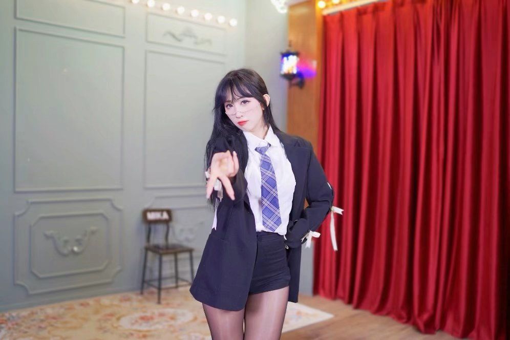 兔牙Sinar酱舰长福利视图合集