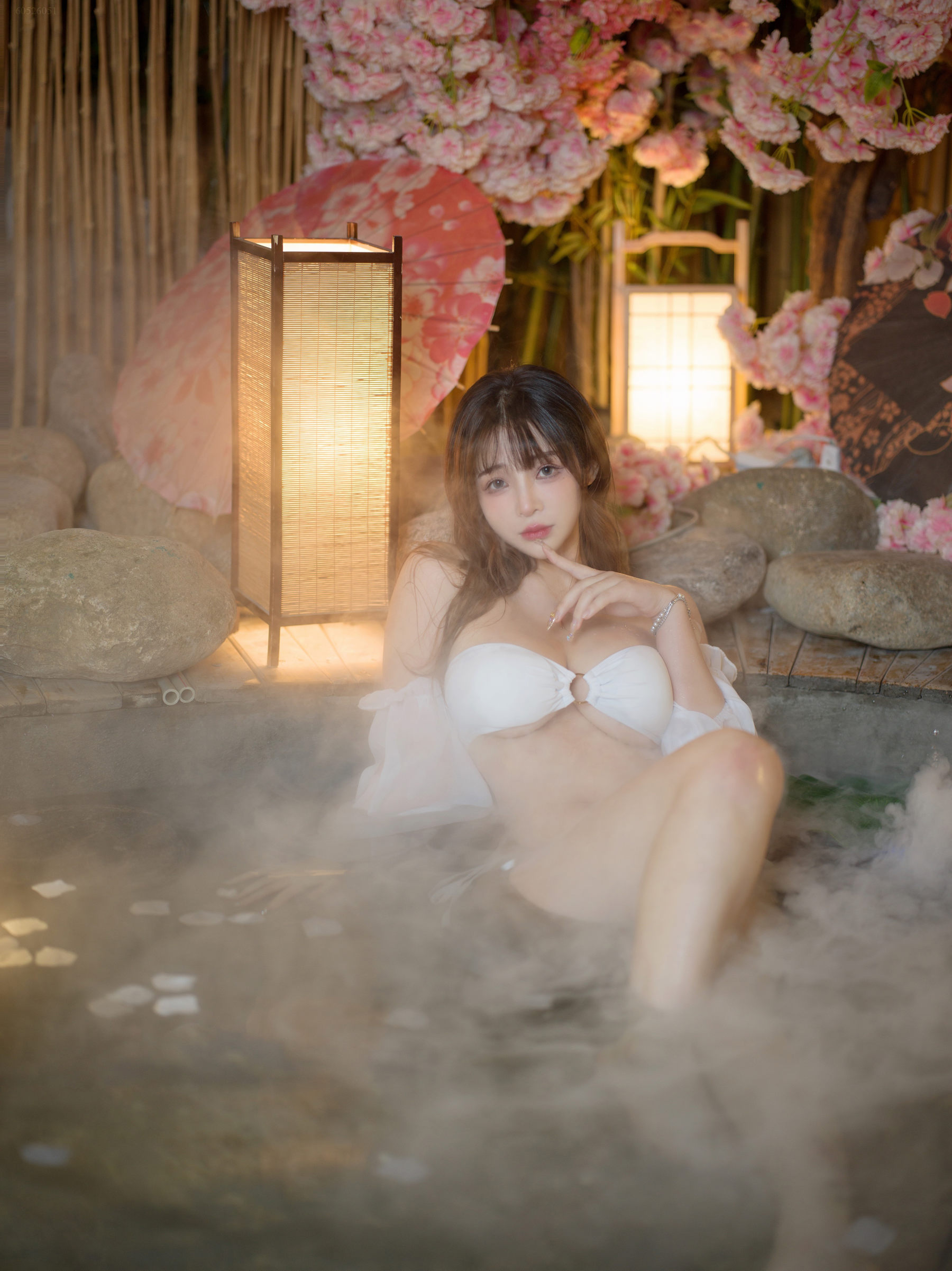 动漫博主叉子宝宝 - 温泉