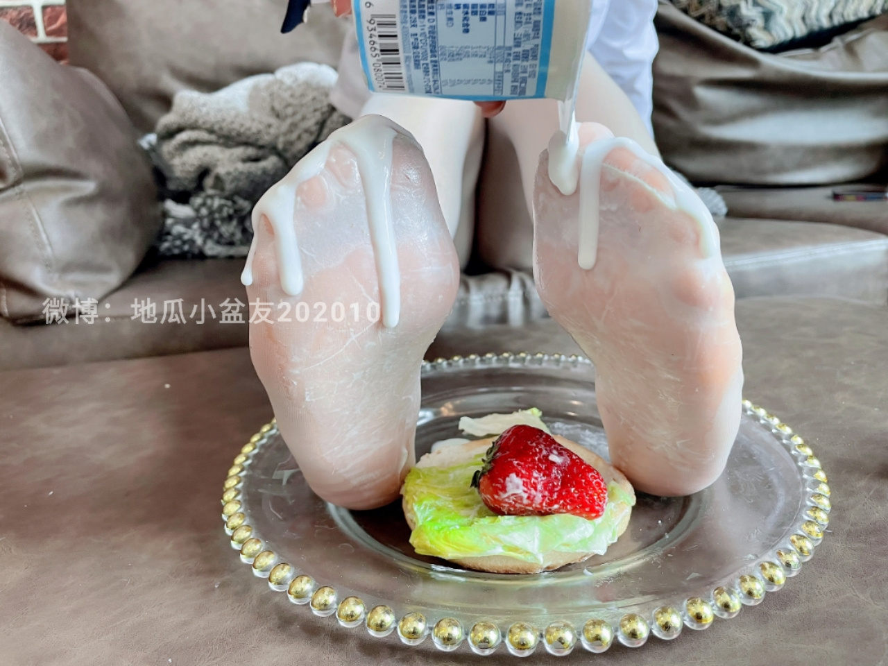 地瓜小盆友 - 双足汉堡包