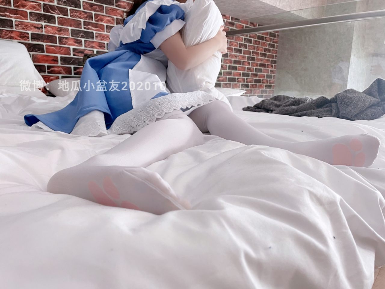 地瓜小盆友 - 蓝白女仆