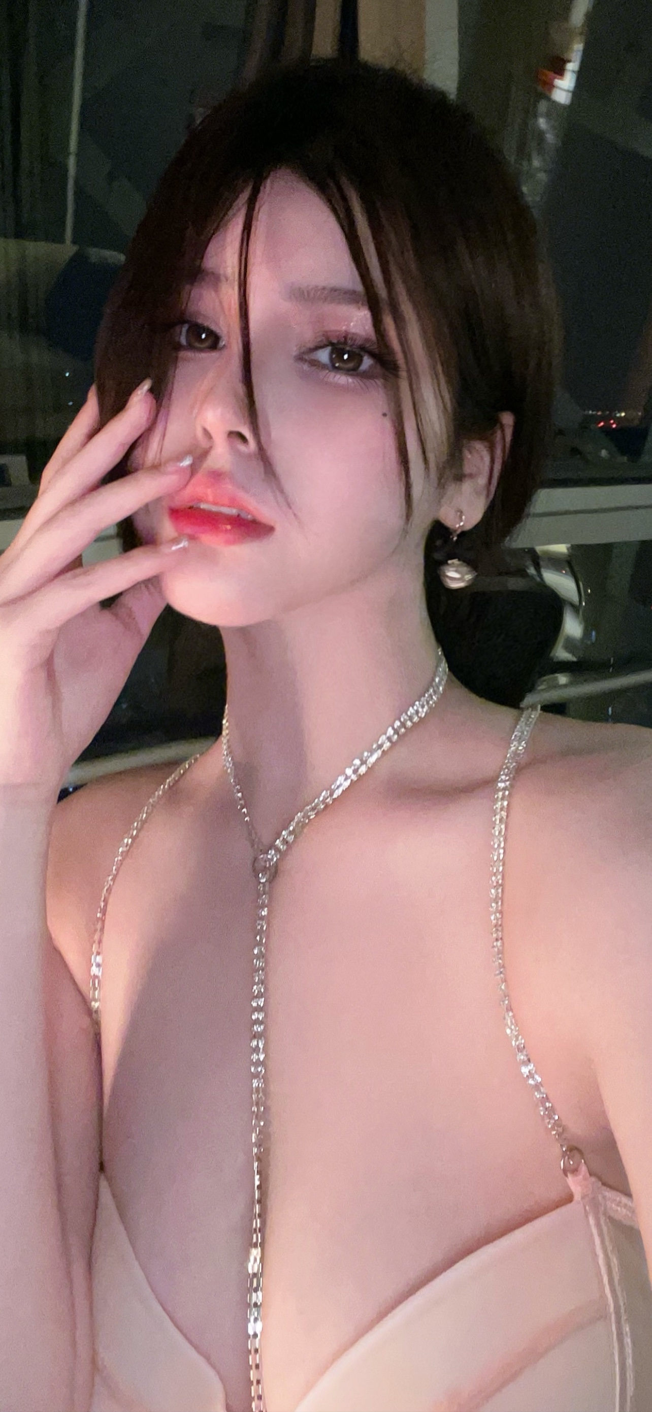 奔跑的晶骡儿 - 美丽小姐的睡衣