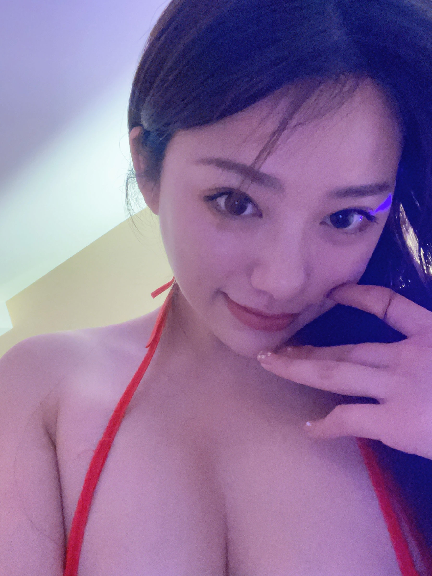 奶宝妹纸 - 红色吊带2