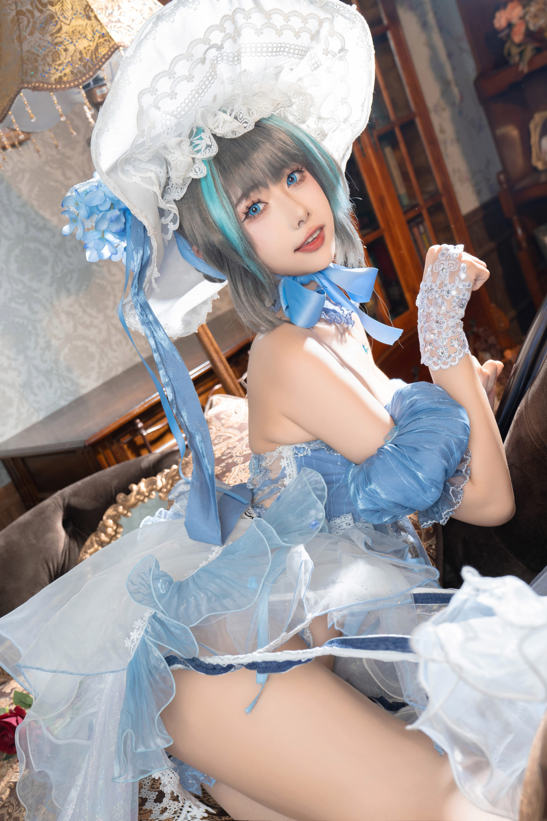 微博妹子Momoko葵葵 - 柴郡礼服