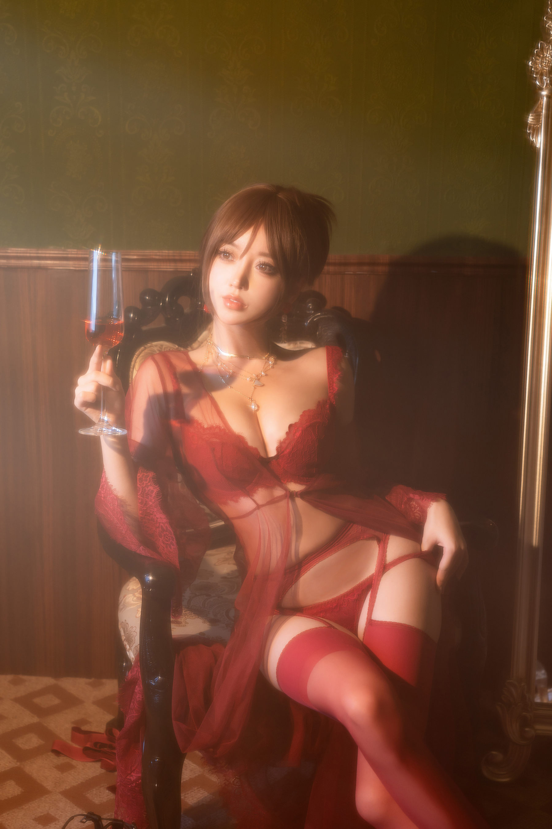 斗鱼米线线sama写真 - 温柔小妈