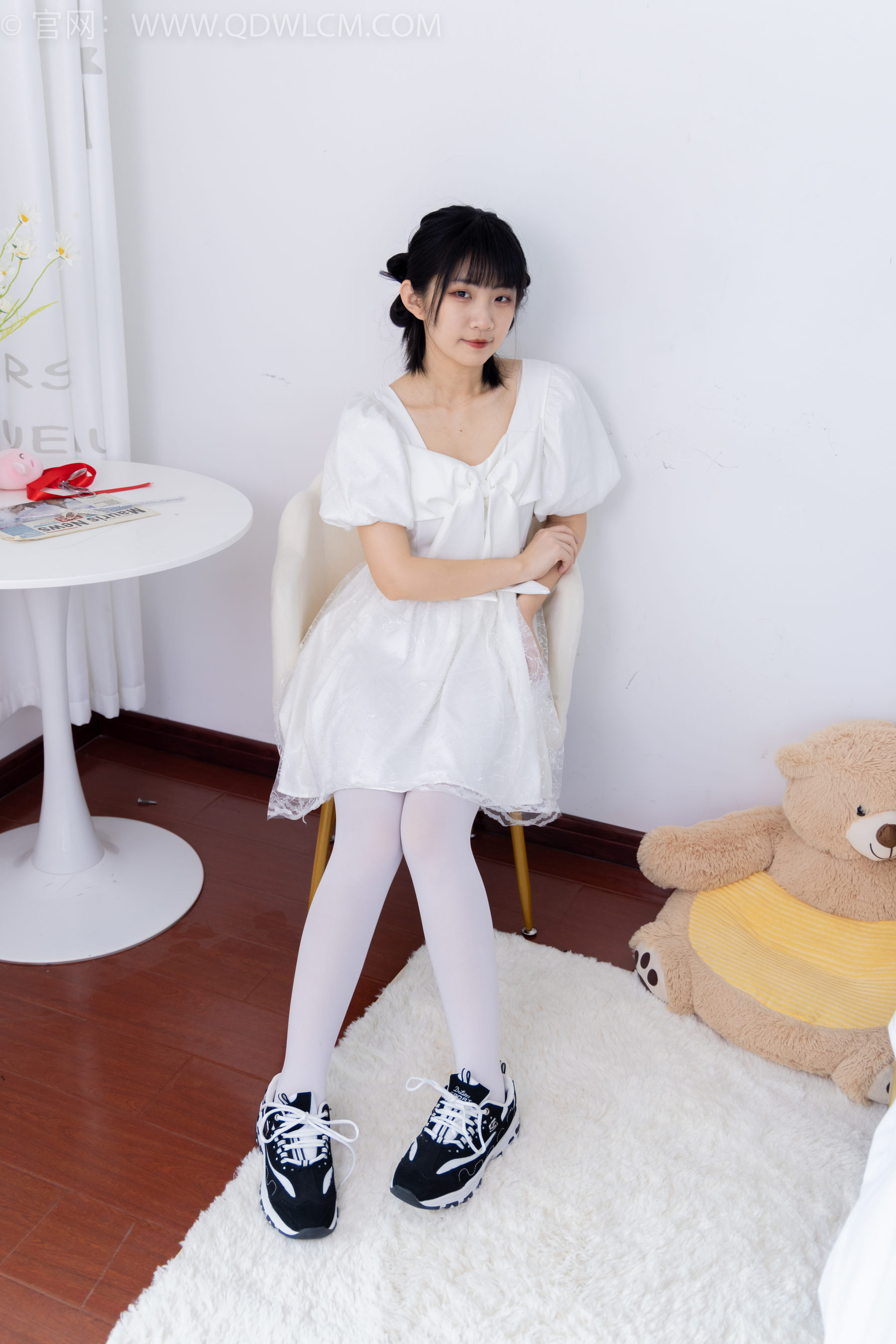 物恋传媒 No.1581 暗月-纯白茉莉