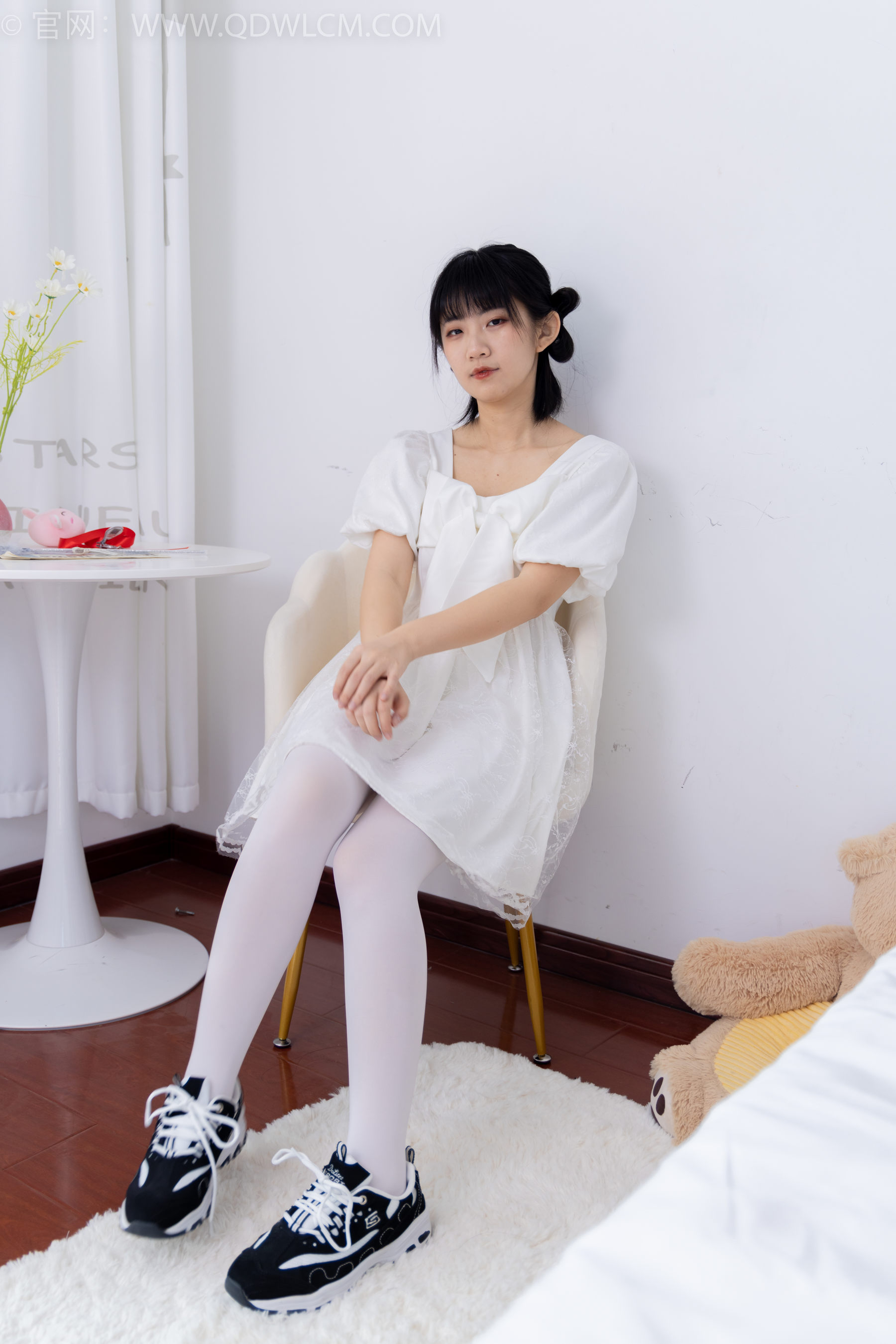 物恋传媒 No.1581 暗月-纯白茉莉