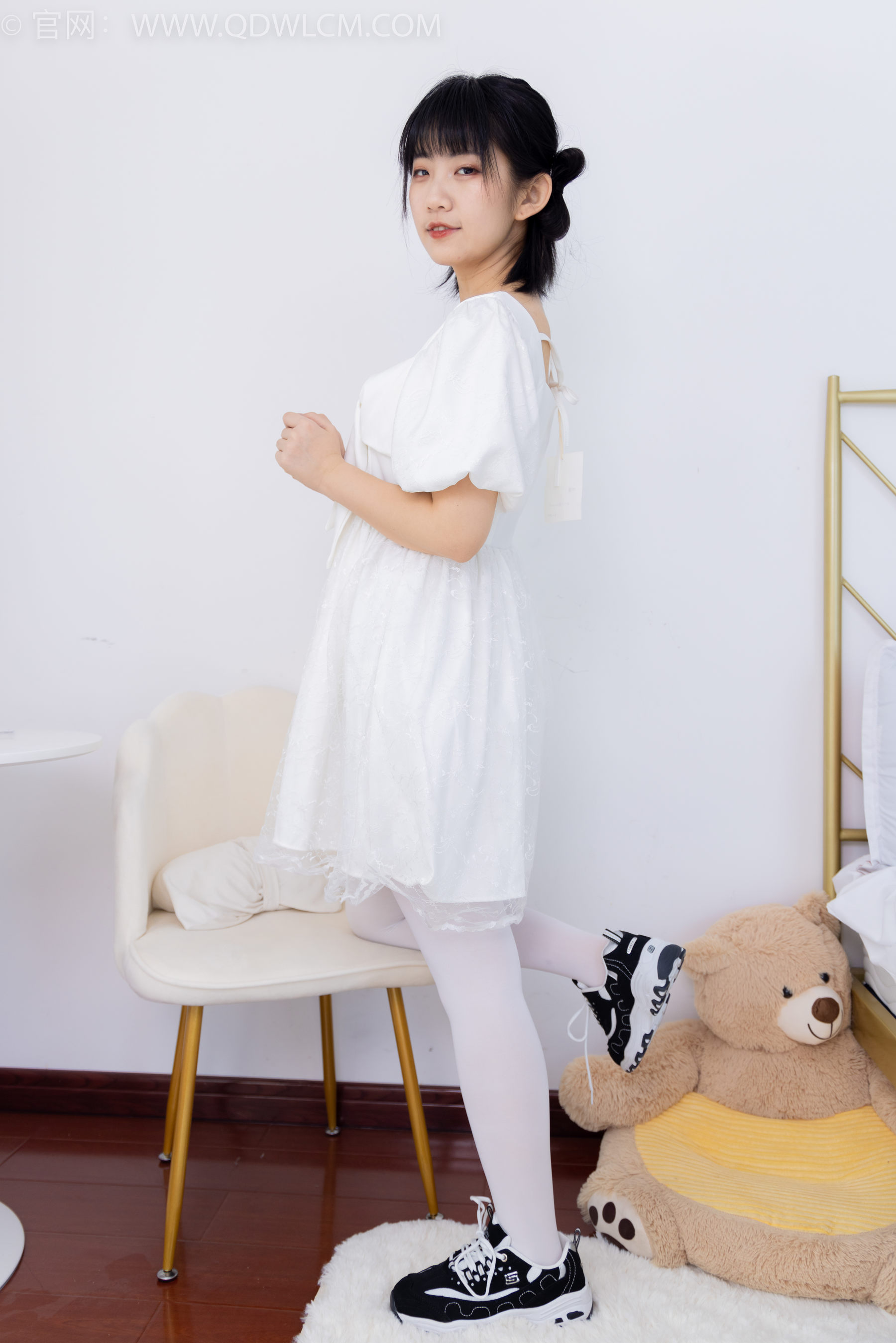 物恋传媒 No.1581 暗月-纯白茉莉