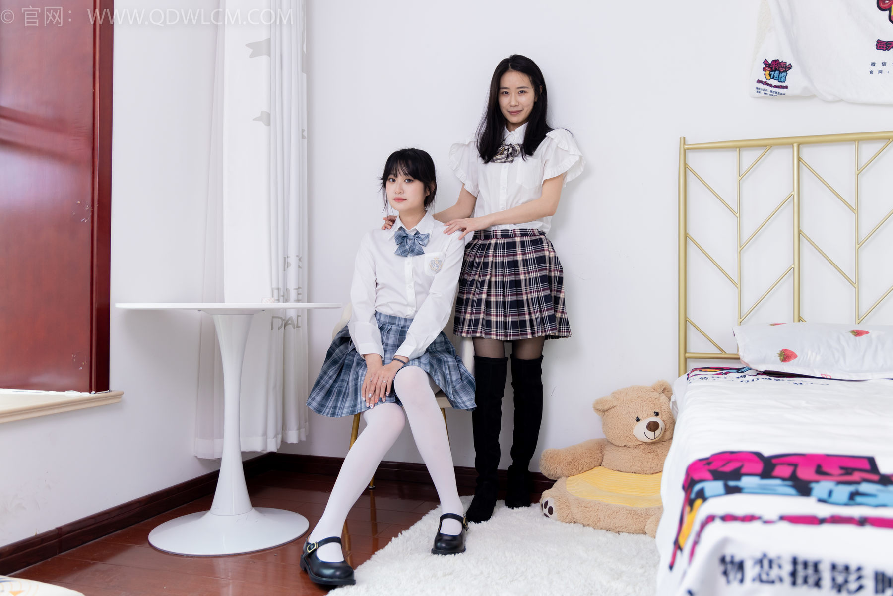 物恋传媒 No.1582 菜菜&小敏-学院姐妹花
