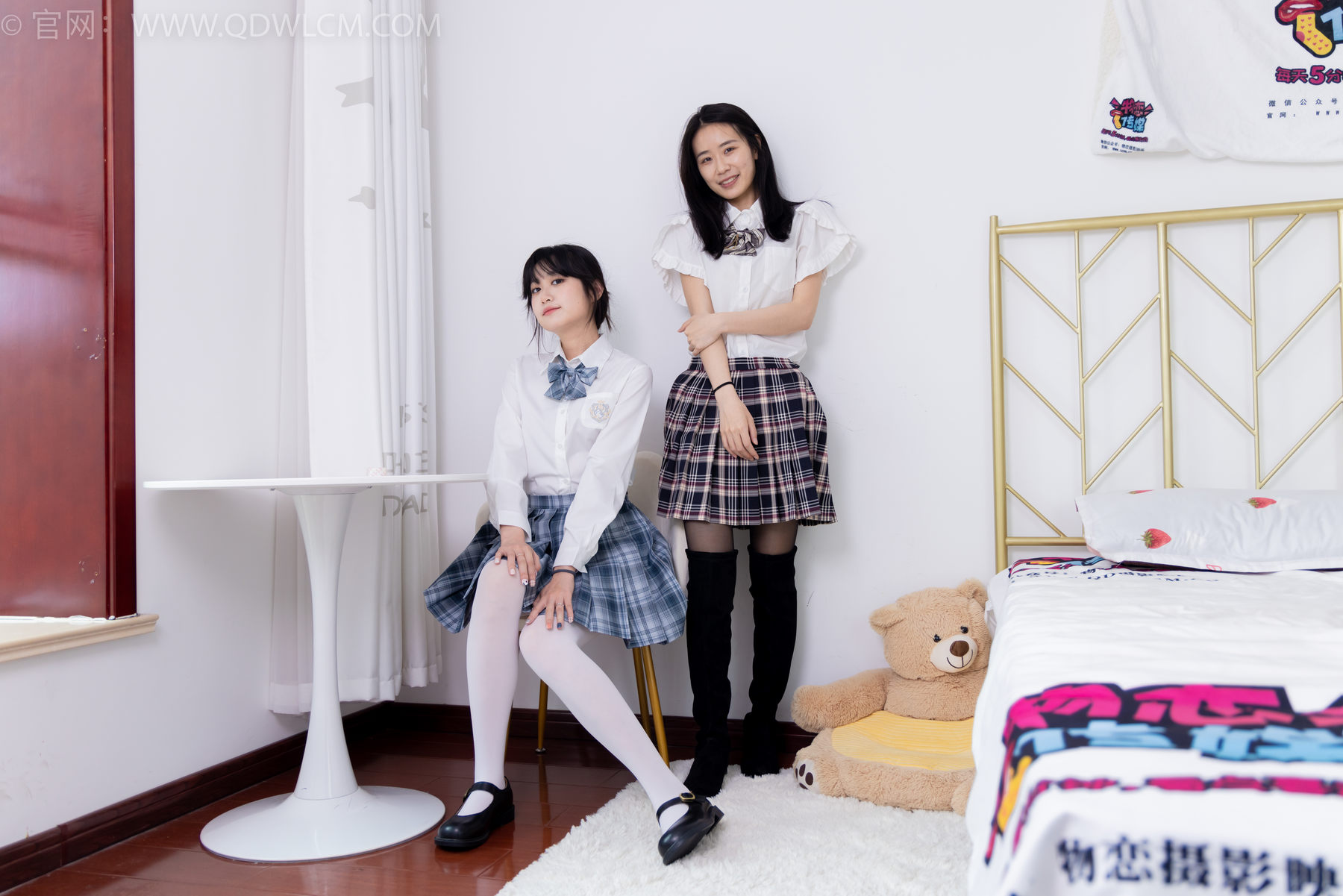 物恋传媒 No.1582 菜菜&小敏-学院姐妹花