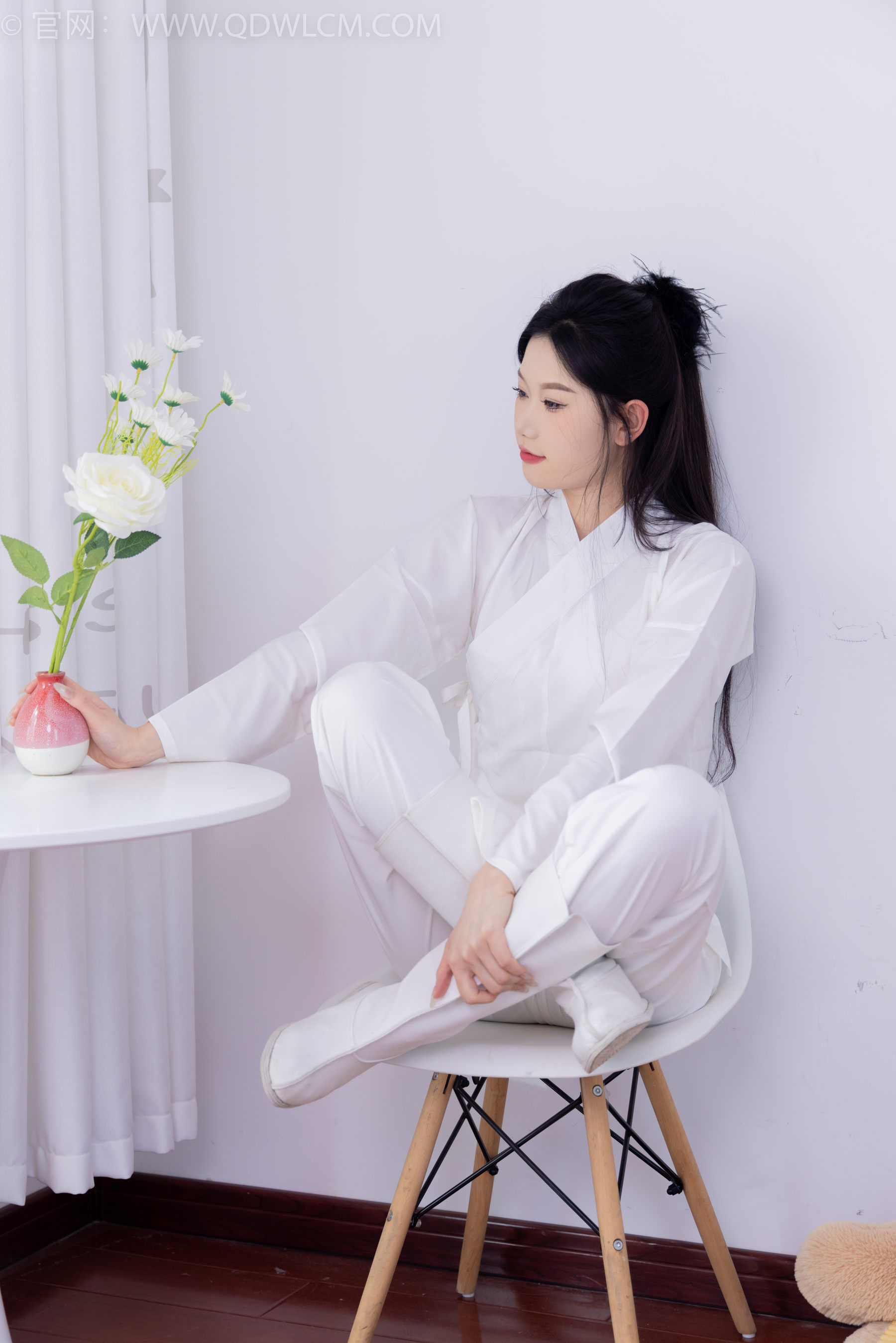 物恋传媒 No.1586 小竹-纯白小仙女