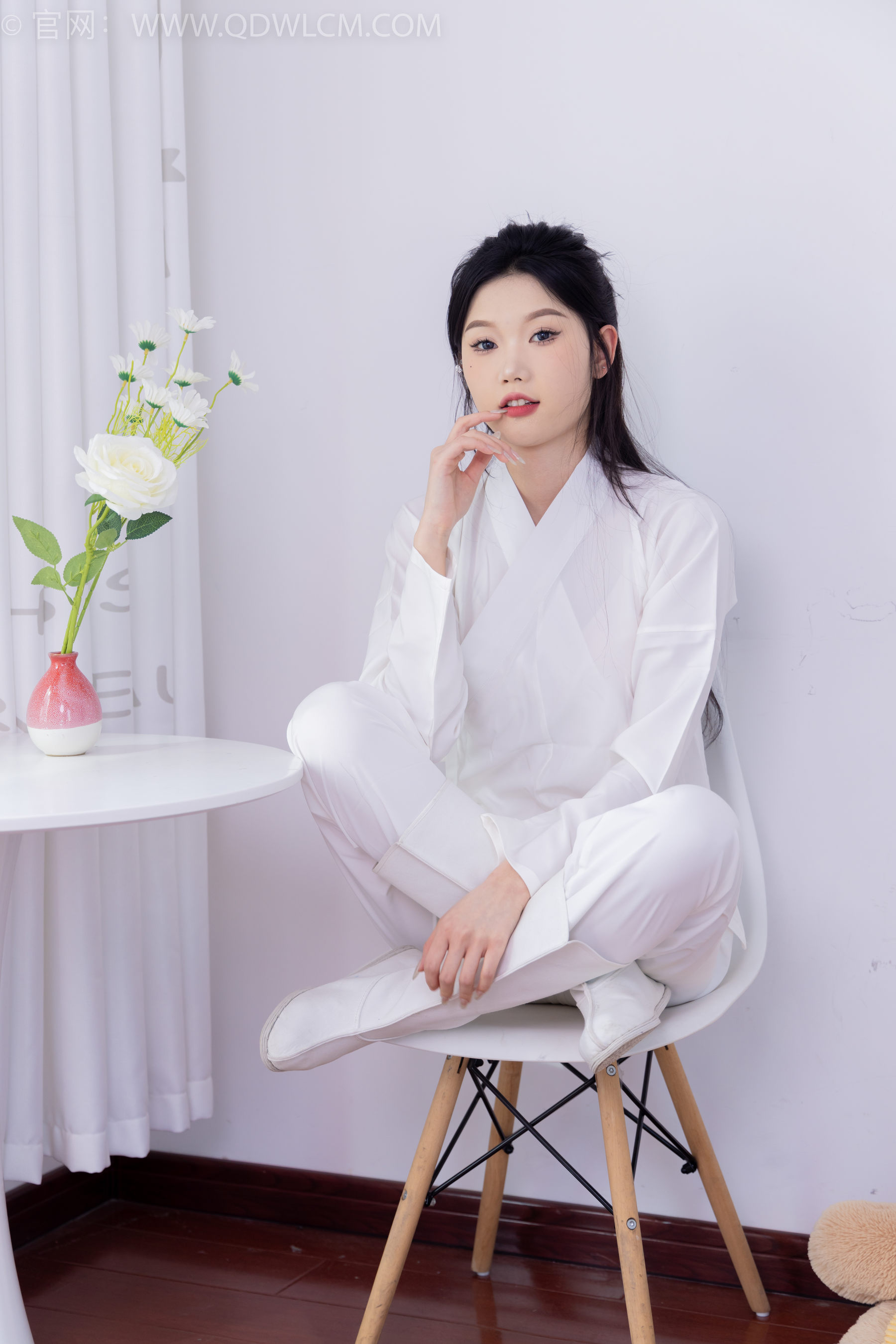 物恋传媒 No.1586 小竹-纯白小仙女
