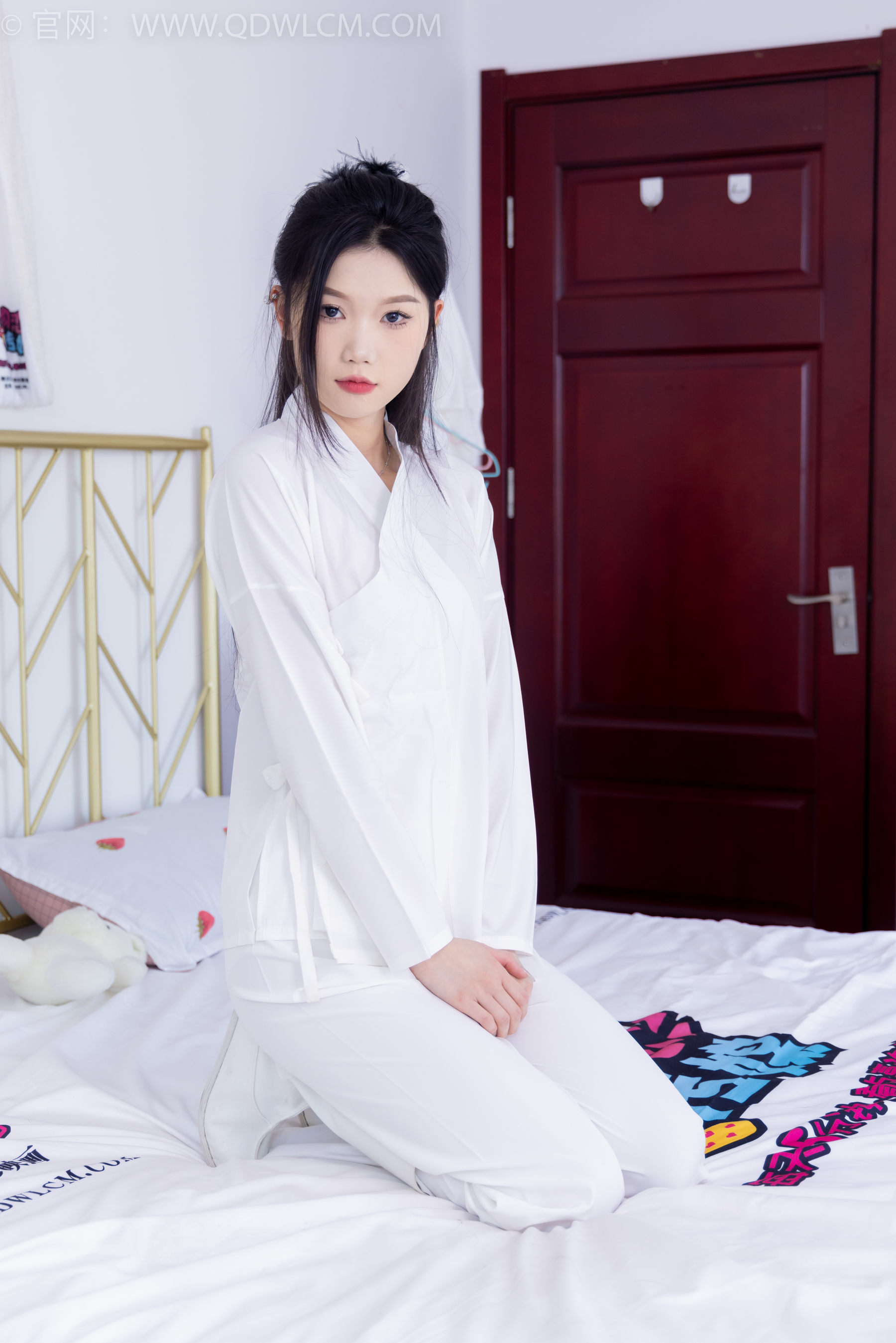 物恋传媒 No.1586 小竹-纯白小仙女