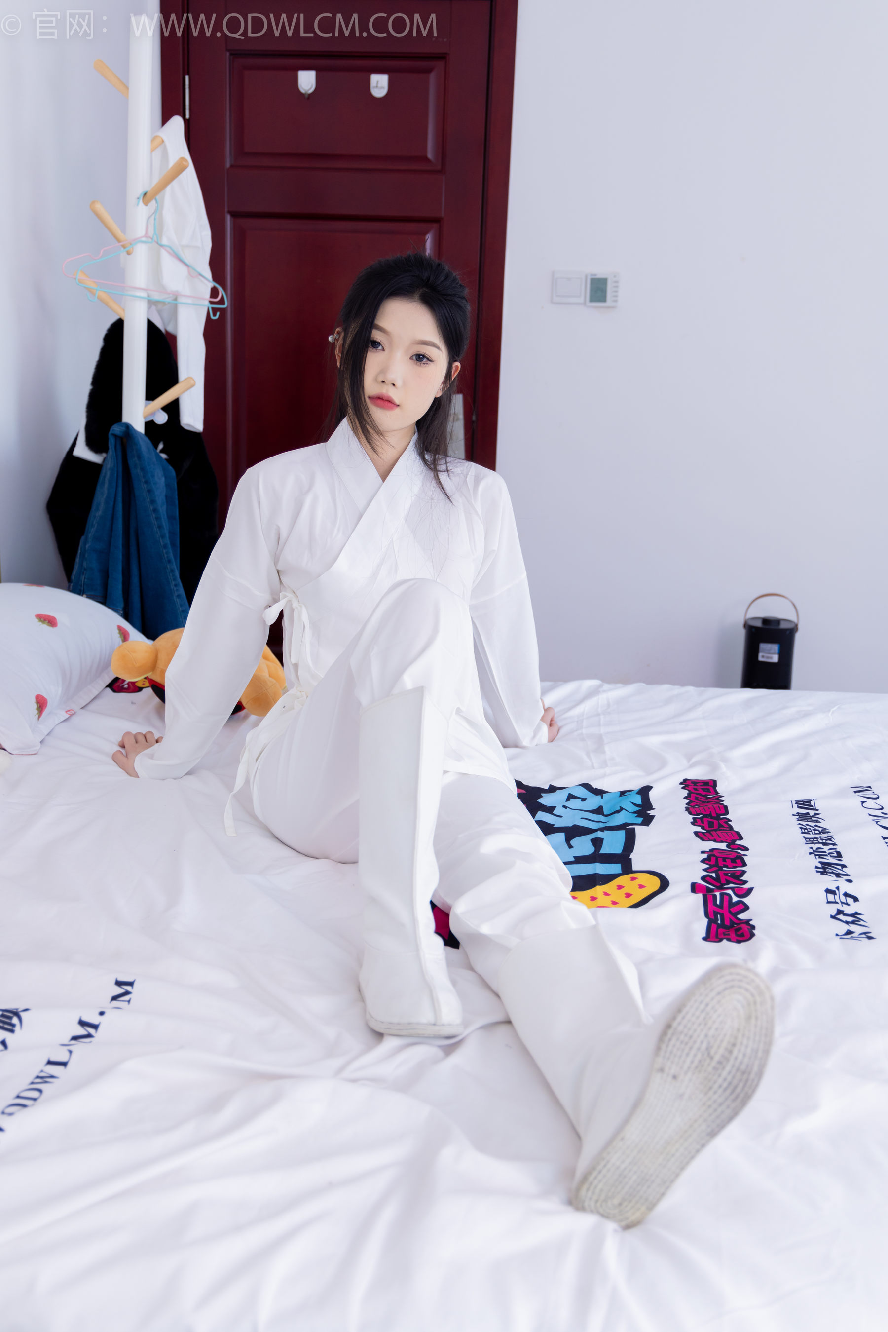 物恋传媒 No.1586 小竹-纯白小仙女