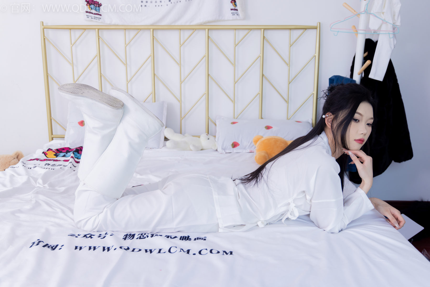 物恋传媒 No.1586 小竹-纯白小仙女