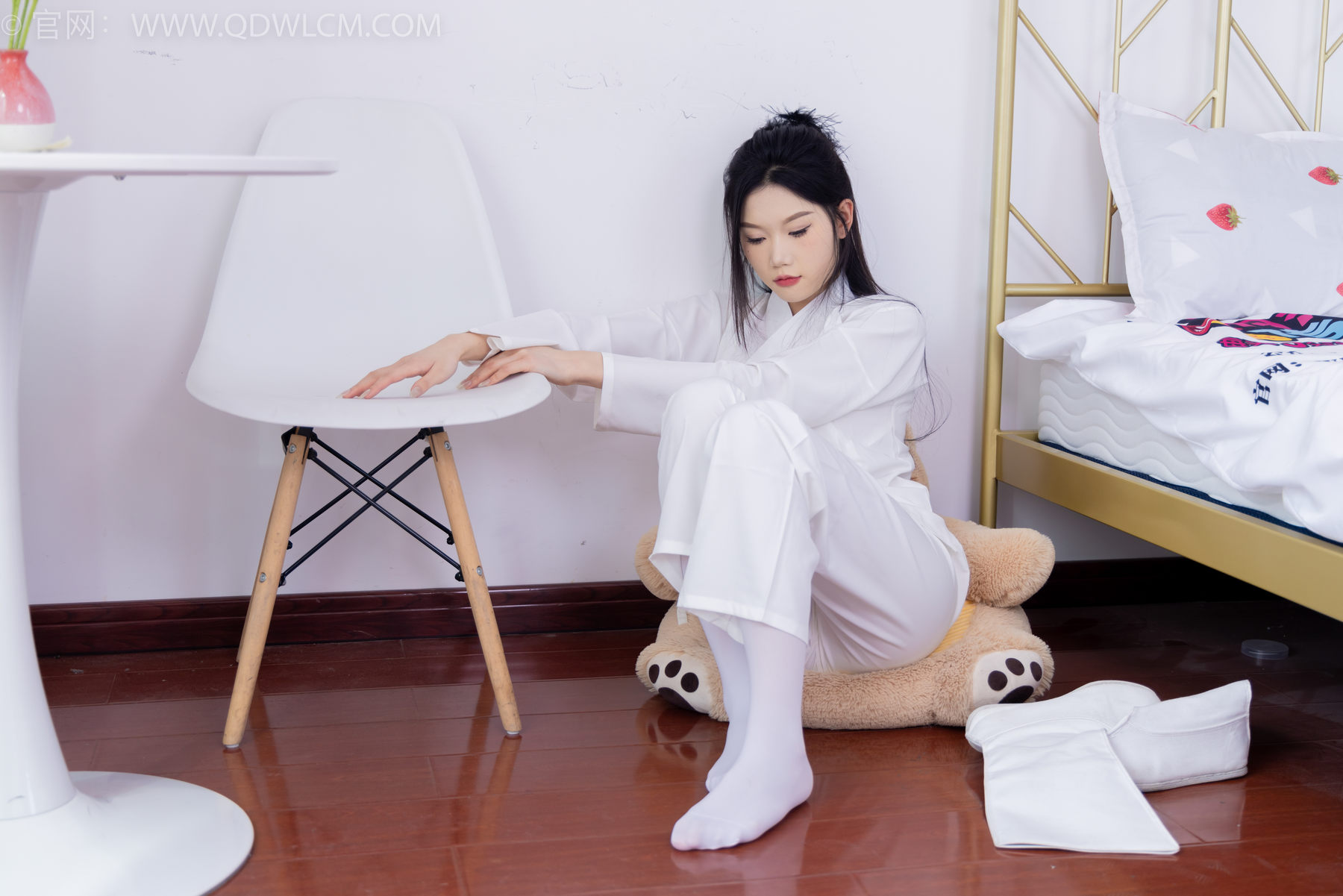 物恋传媒 No.1586 小竹-纯白小仙女