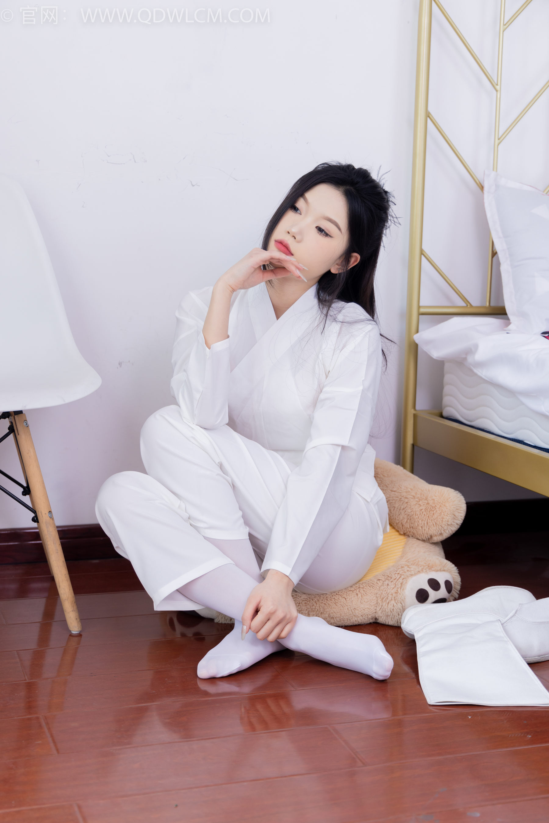 物恋传媒 No.1586 小竹-纯白小仙女