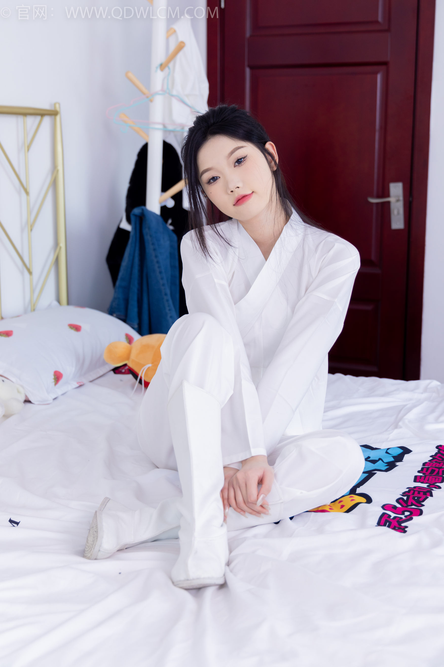 物恋传媒 No.1586 小竹-纯白小仙女