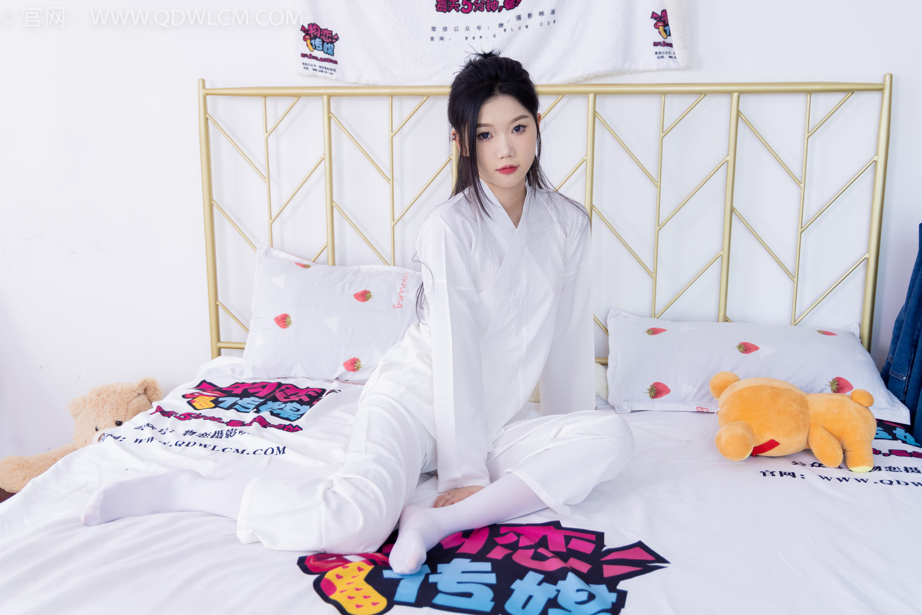 物恋传媒 No.1586 小竹-纯白小仙女