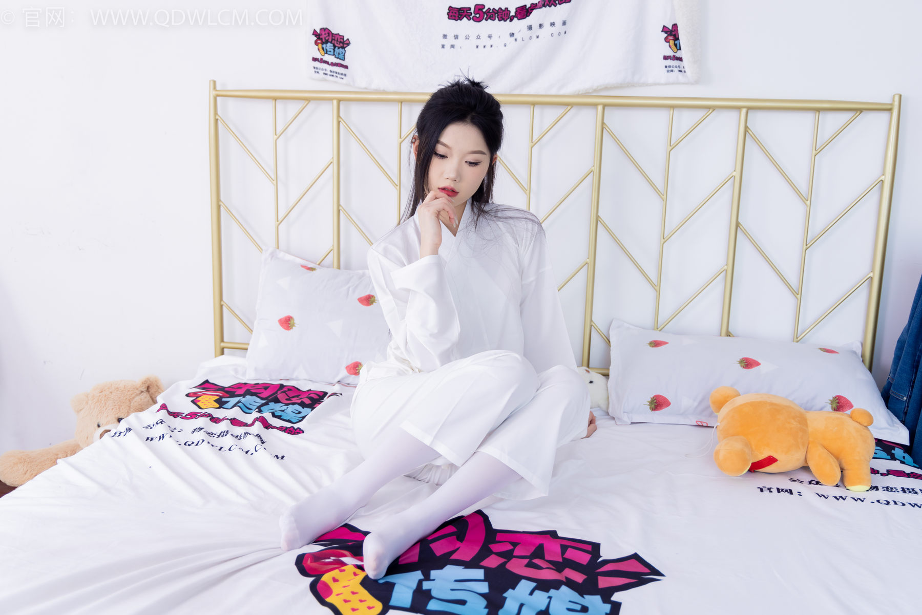 物恋传媒 No.1586 小竹-纯白小仙女