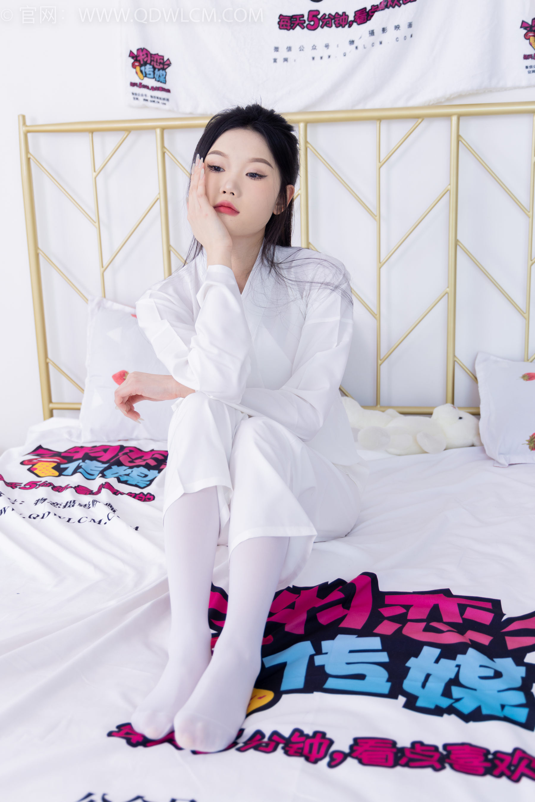 物恋传媒 No.1586 小竹-纯白小仙女