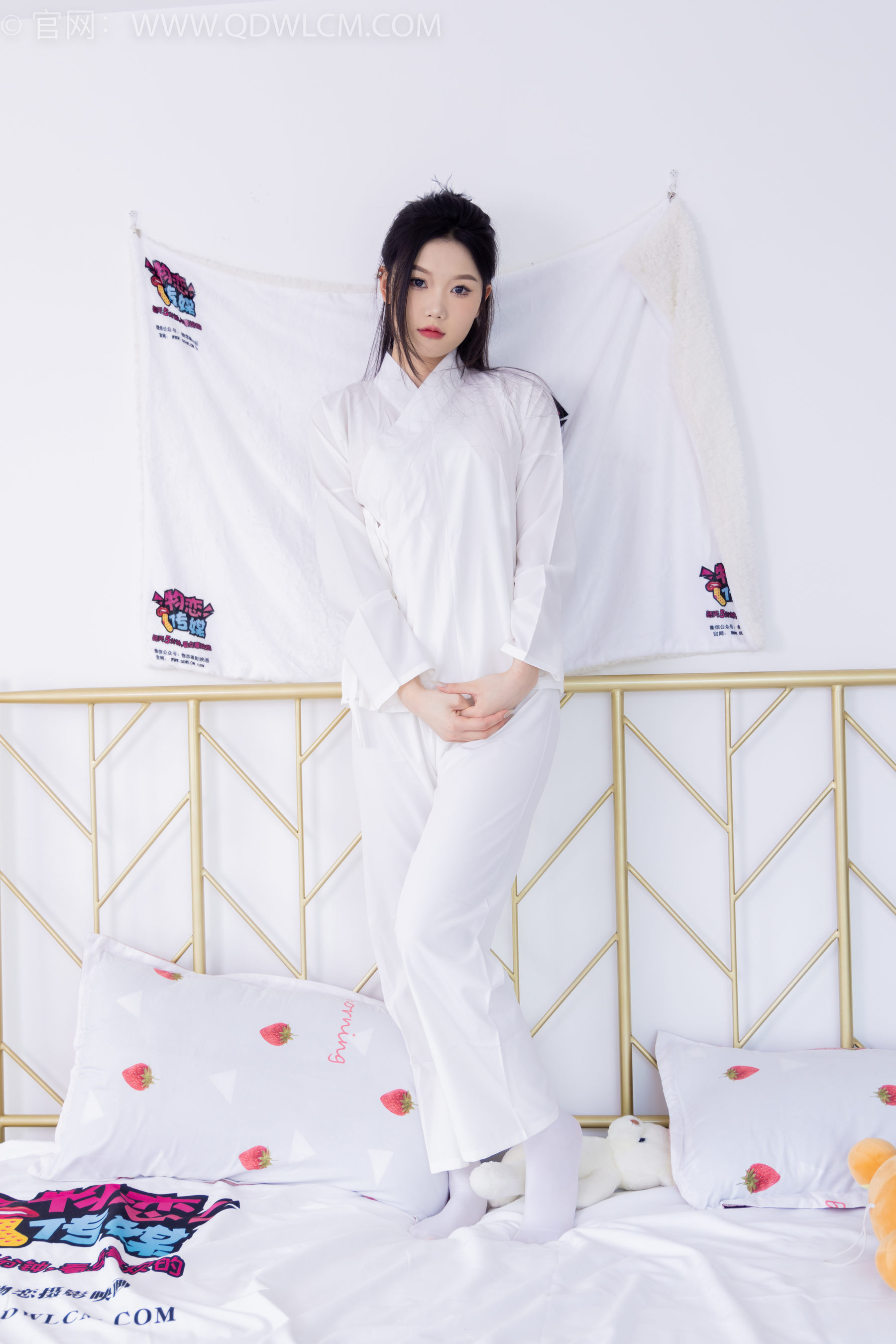 物恋传媒 No.1586 小竹-纯白小仙女